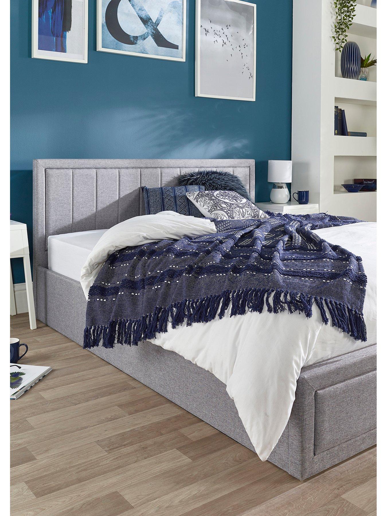 aspire-cotswold-framed-quilted-headboard-ottoman-bedoutfit