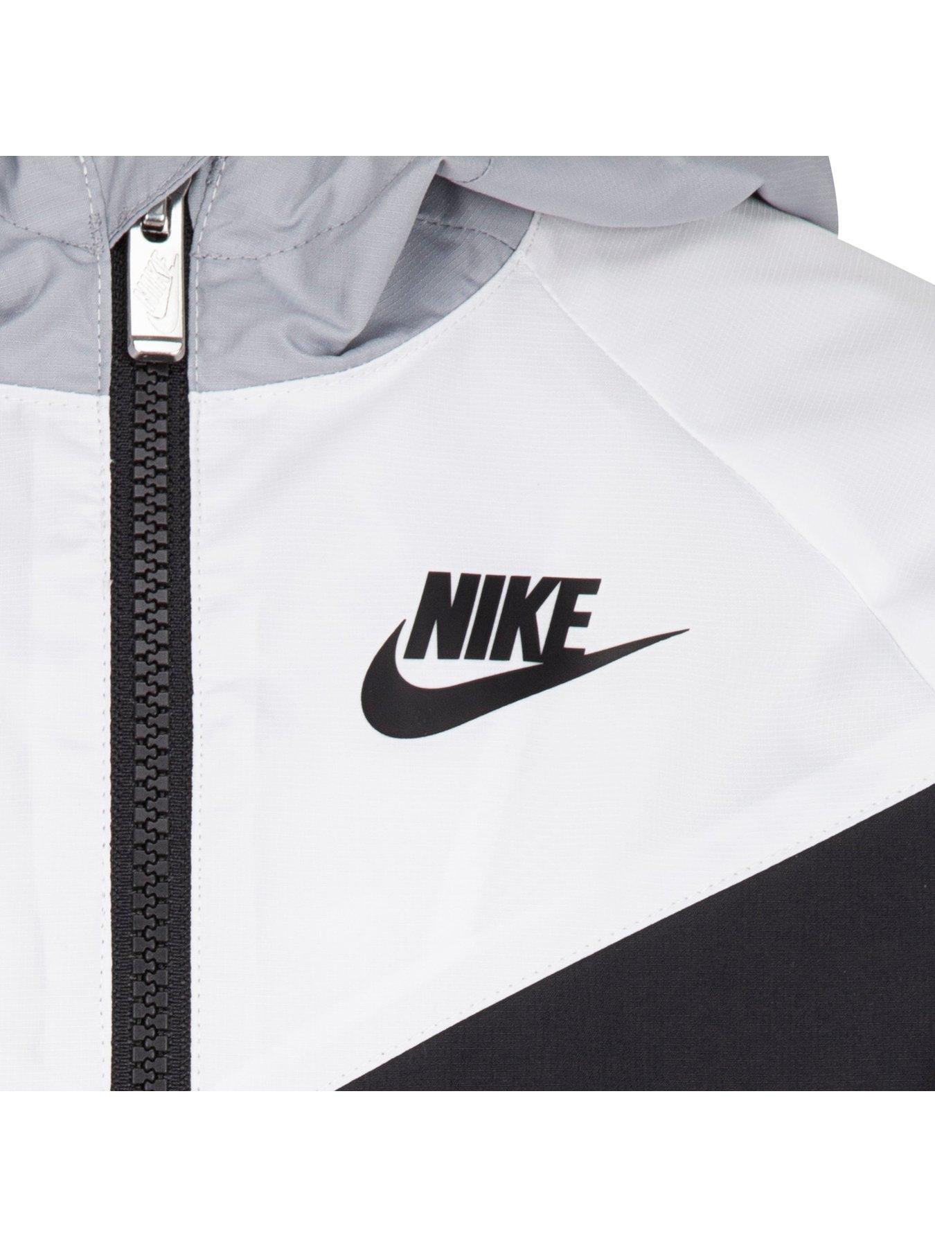 Nike windrunner cheap black and white