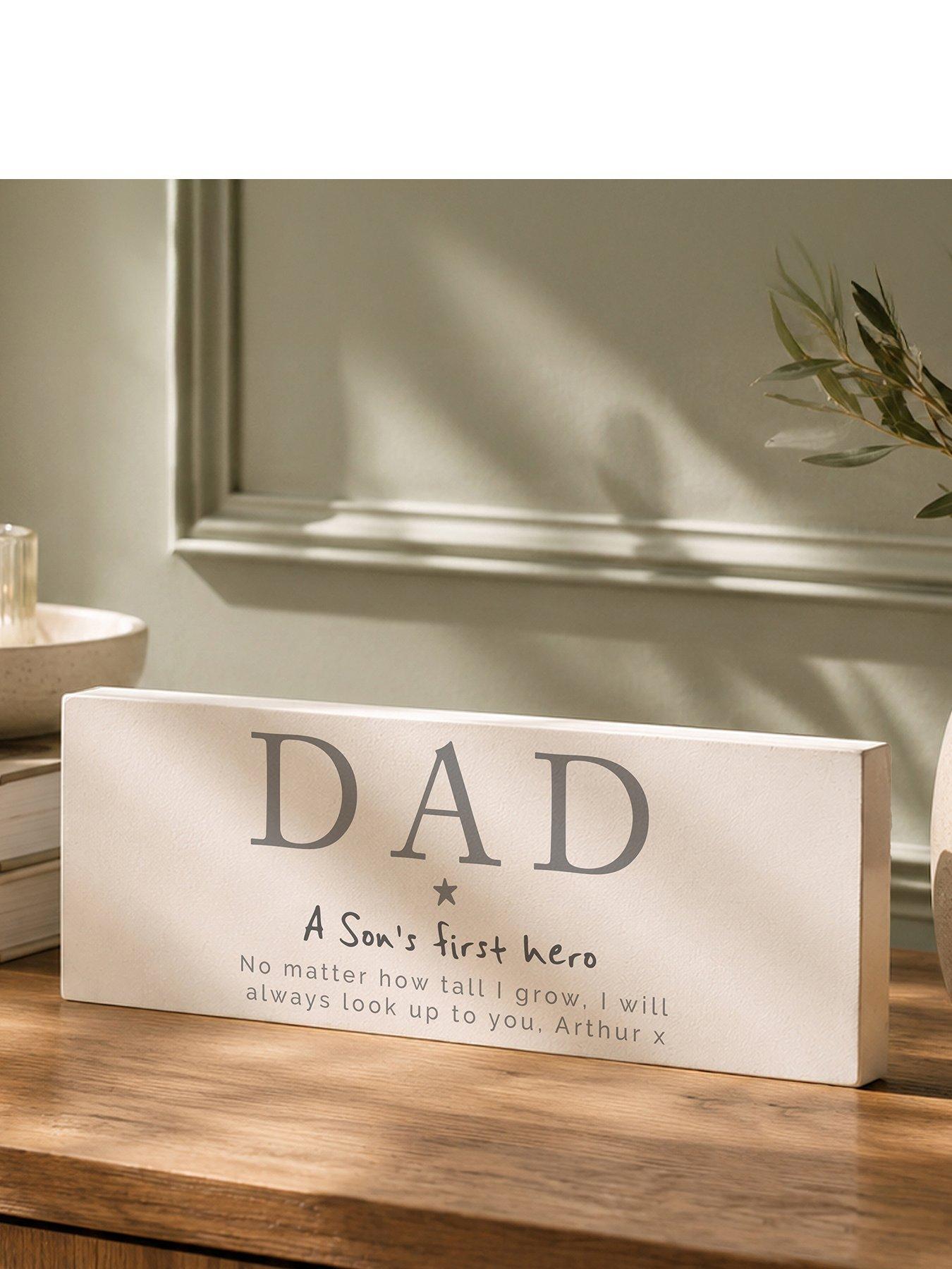 the-personalised-memento-company-personalised-wooden-dad-ornament