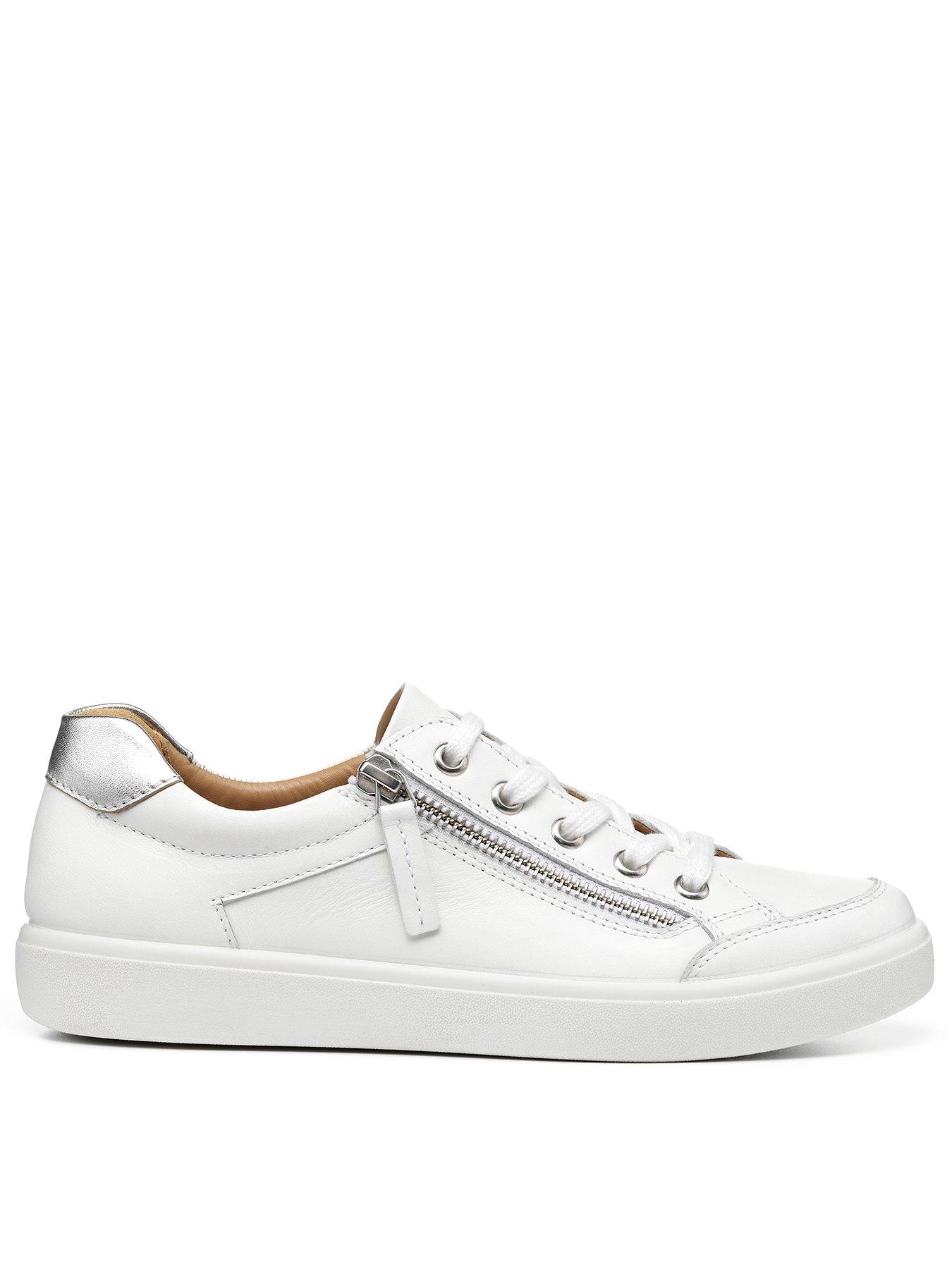 undefined Hotter Chase Ii Extra Wide Fitting Leather Deck Shoes - White