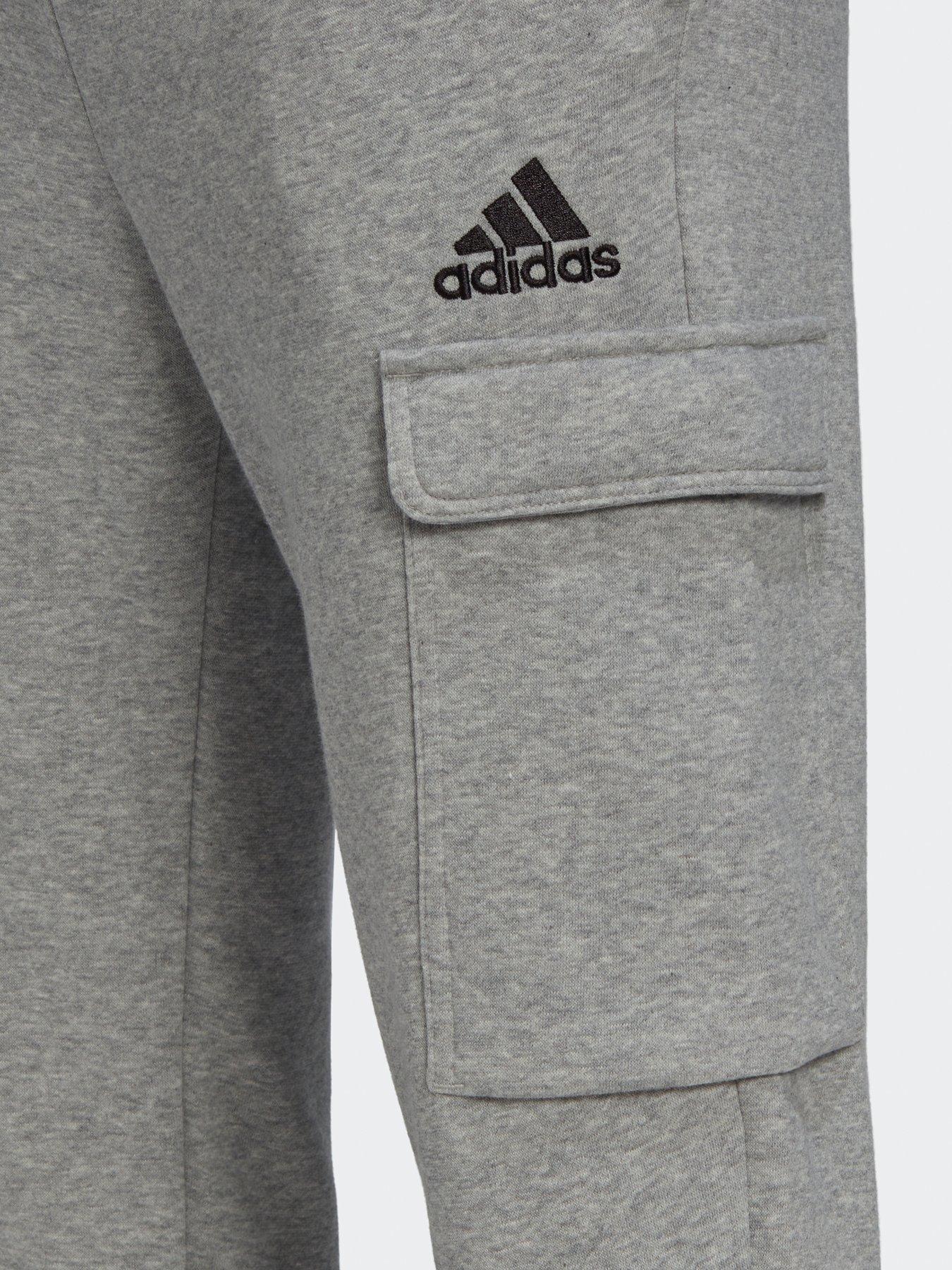 adidas-sportswear-mens-feelcozy-pant-greyoutfit