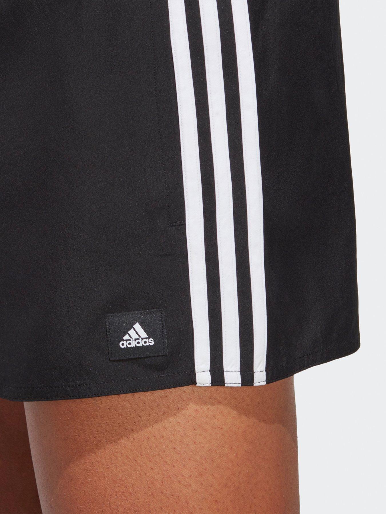 adidas-plus-size-3stripe-shorts-blackwhiteoutfit