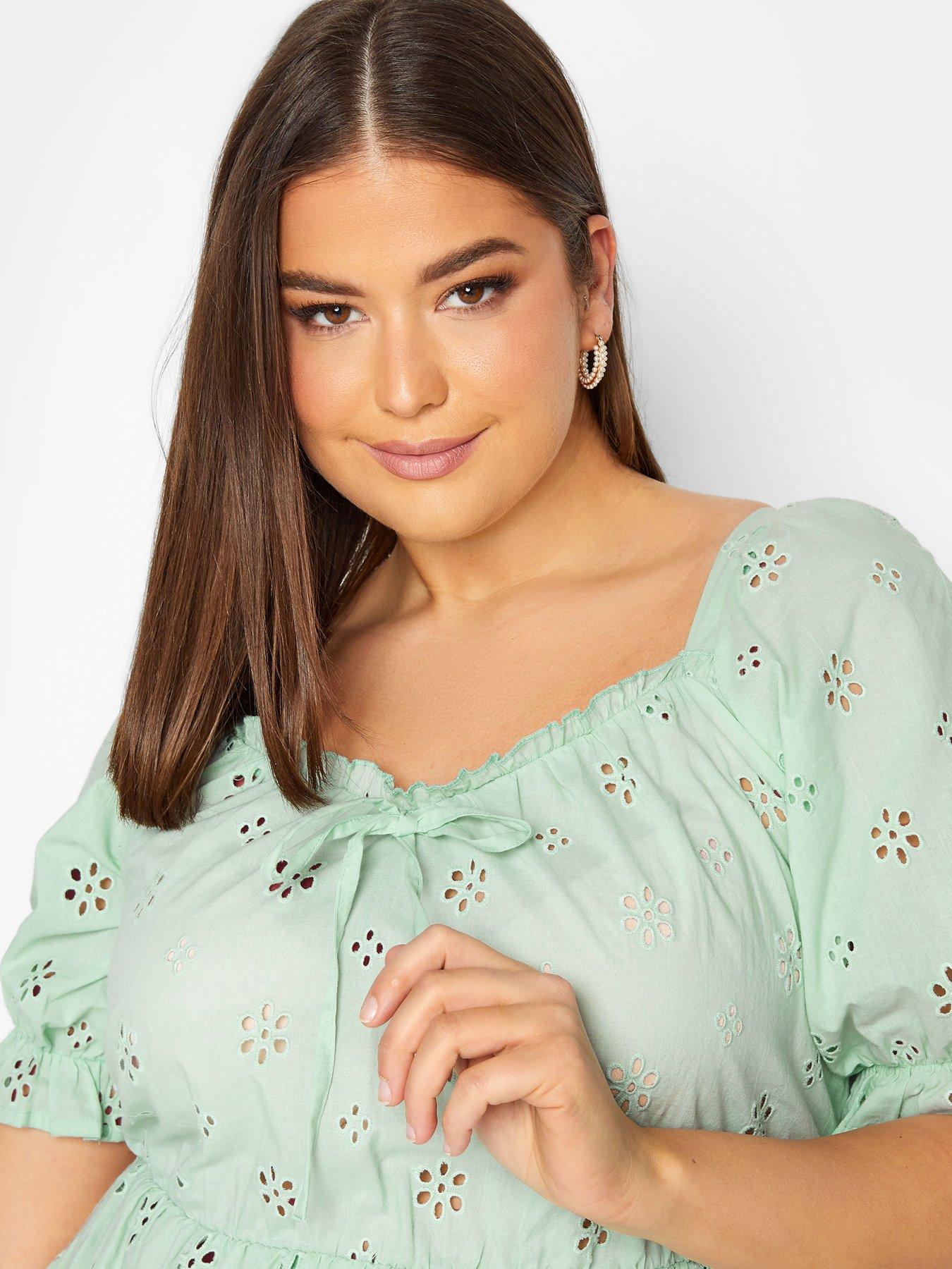 yours-yours-sweetheart-shiffley-top-greenoutfit