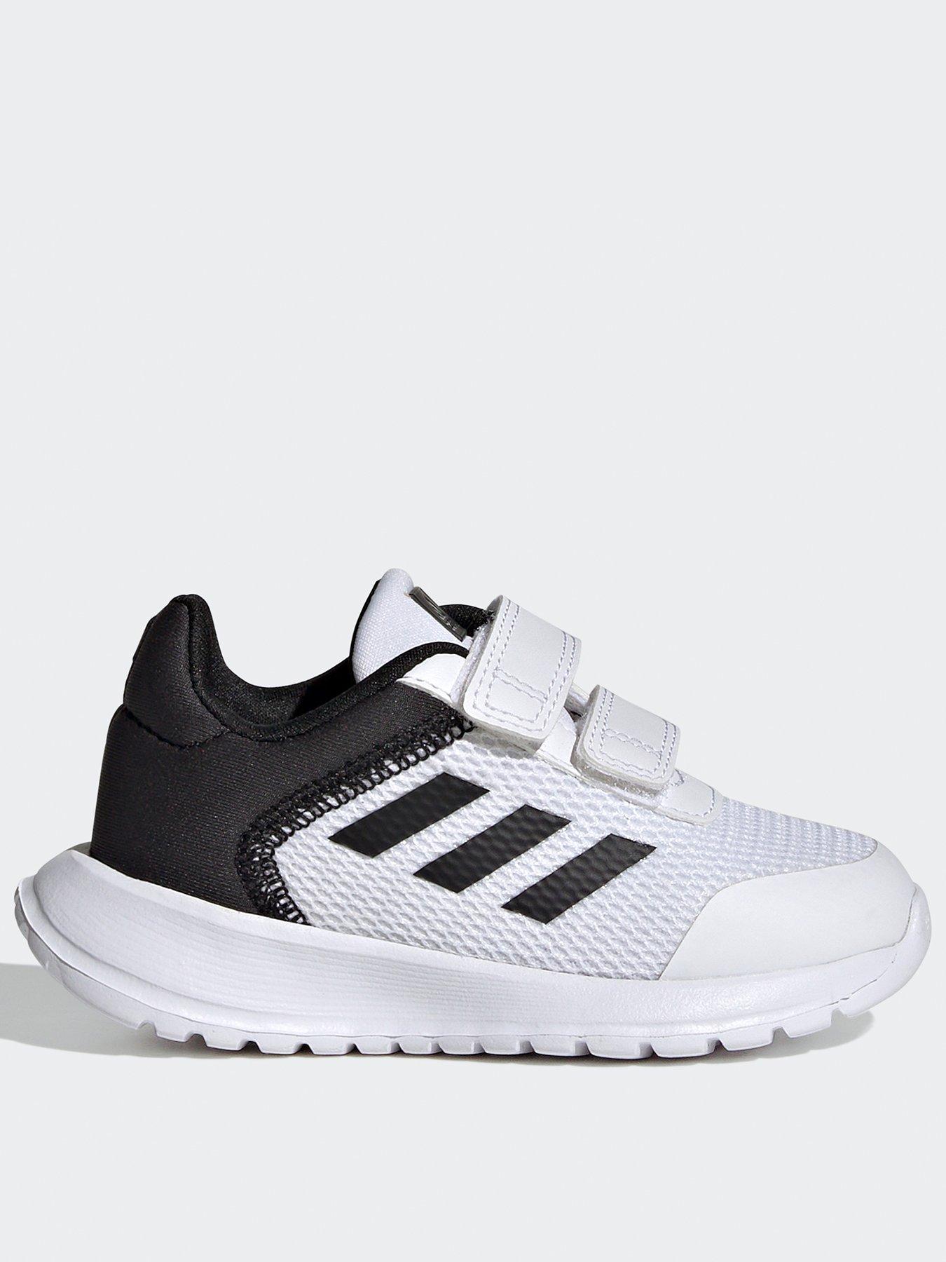 Young best sale 95 adidas