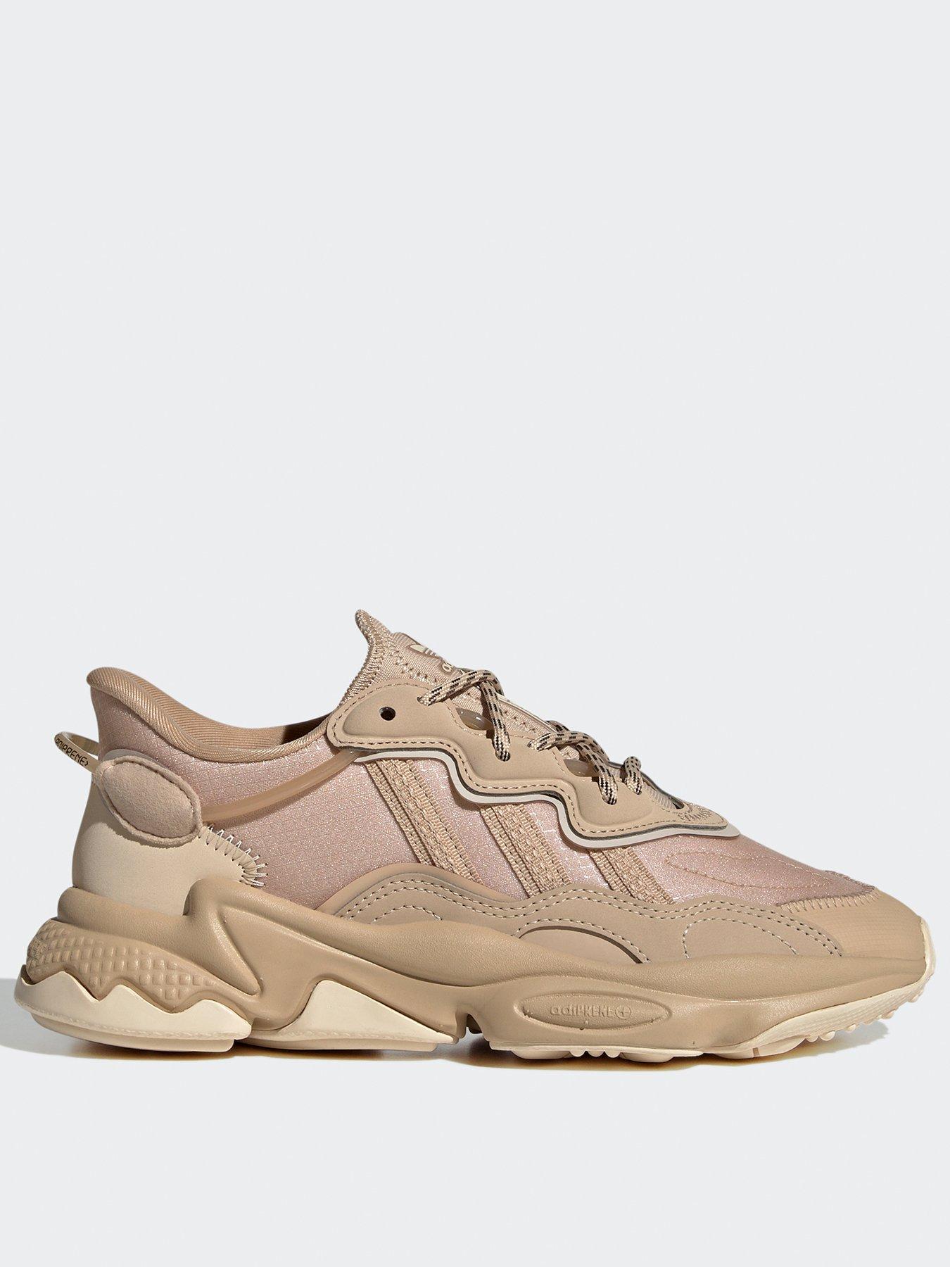 Adidas deals beige trainers