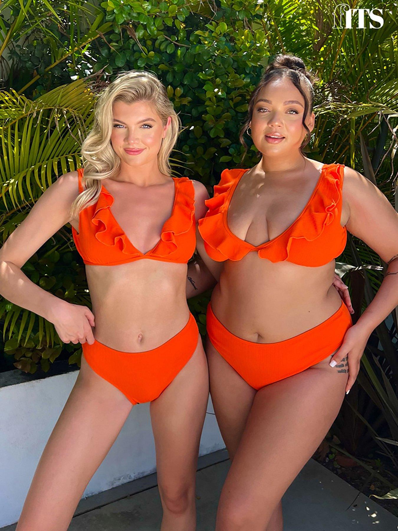 in-the-style-crinkle-frill-bikini-top-orangefront