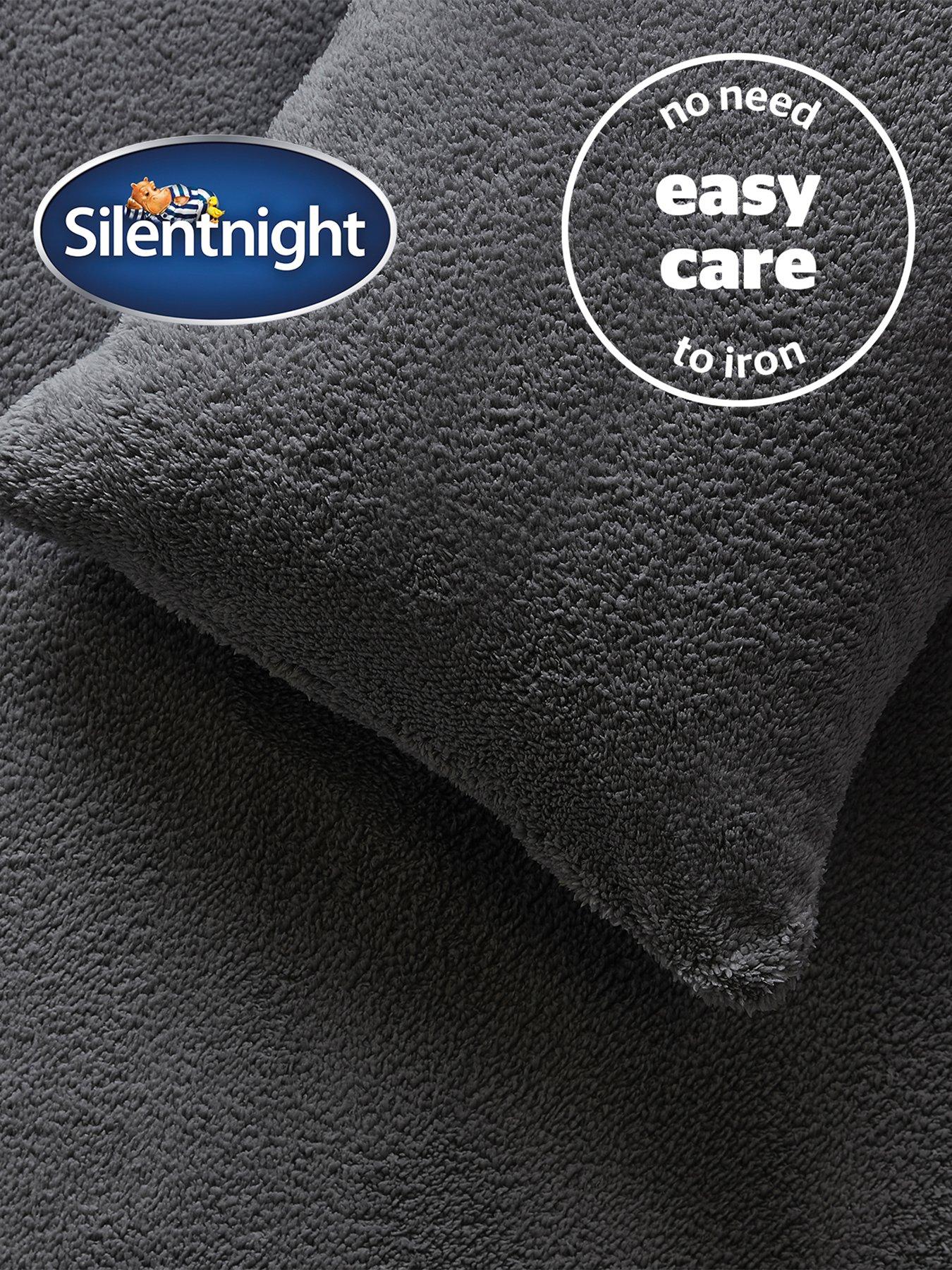 silentnight-teddy-fleece-duvet-cover-set-charcoaloutfit