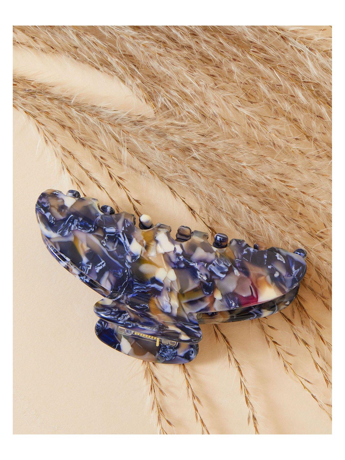 accessorize-large-resin-claw-clipback