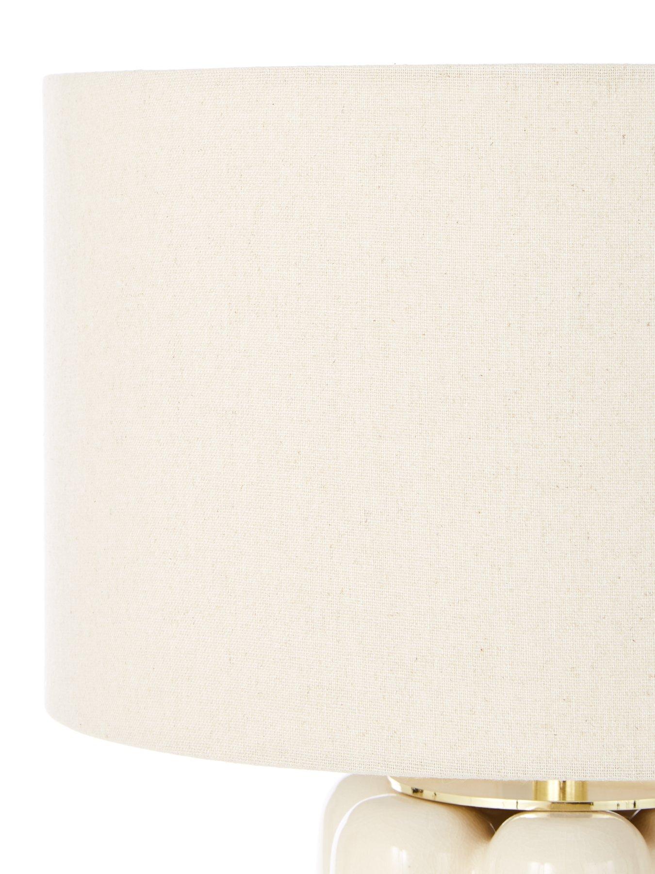 the-very-collection-chubby-ceramic-table-lampoutfit