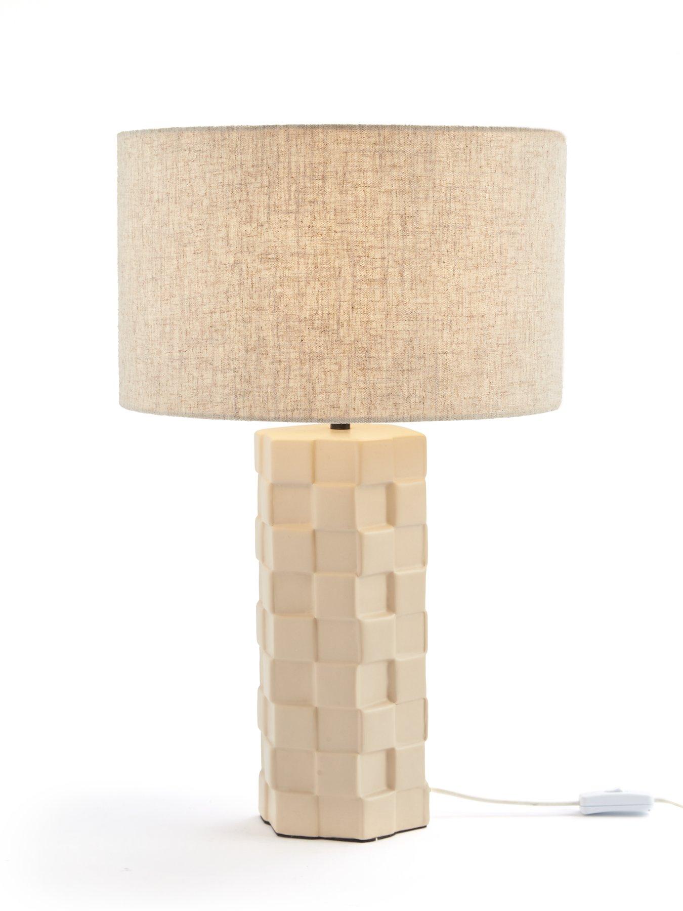 very-home-checker-board-ceramic-table-lampback