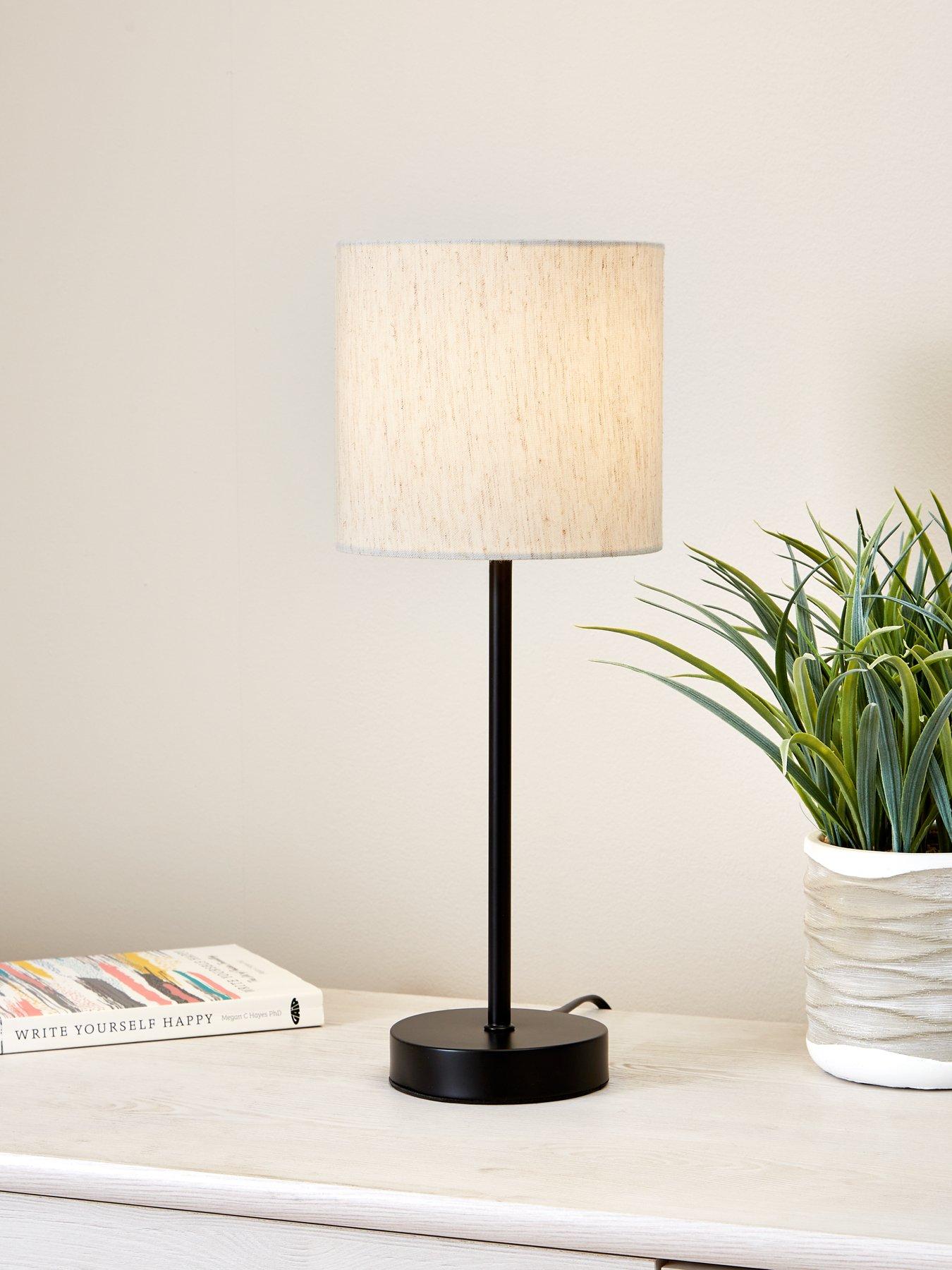 everyday-langley-table-lamp-naturalblackstillFront