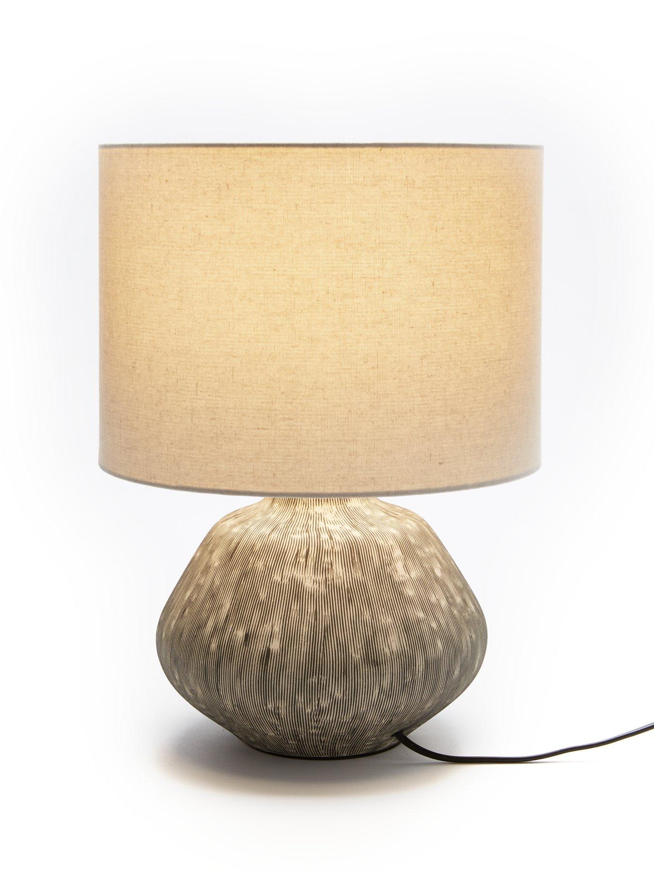 very-home-scratch-ceramic-table-lampback