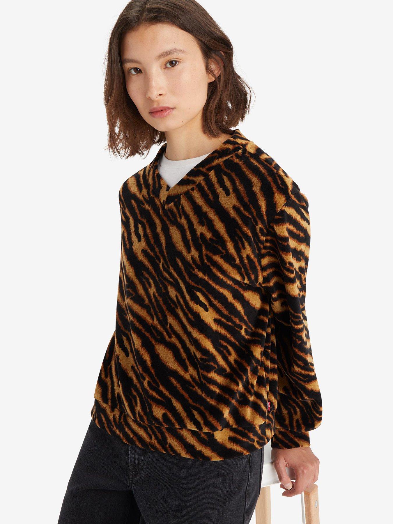Image 3 of 4 of Levi's Half Moon Pull Over Neutrals - Tiger Ikat Dijon