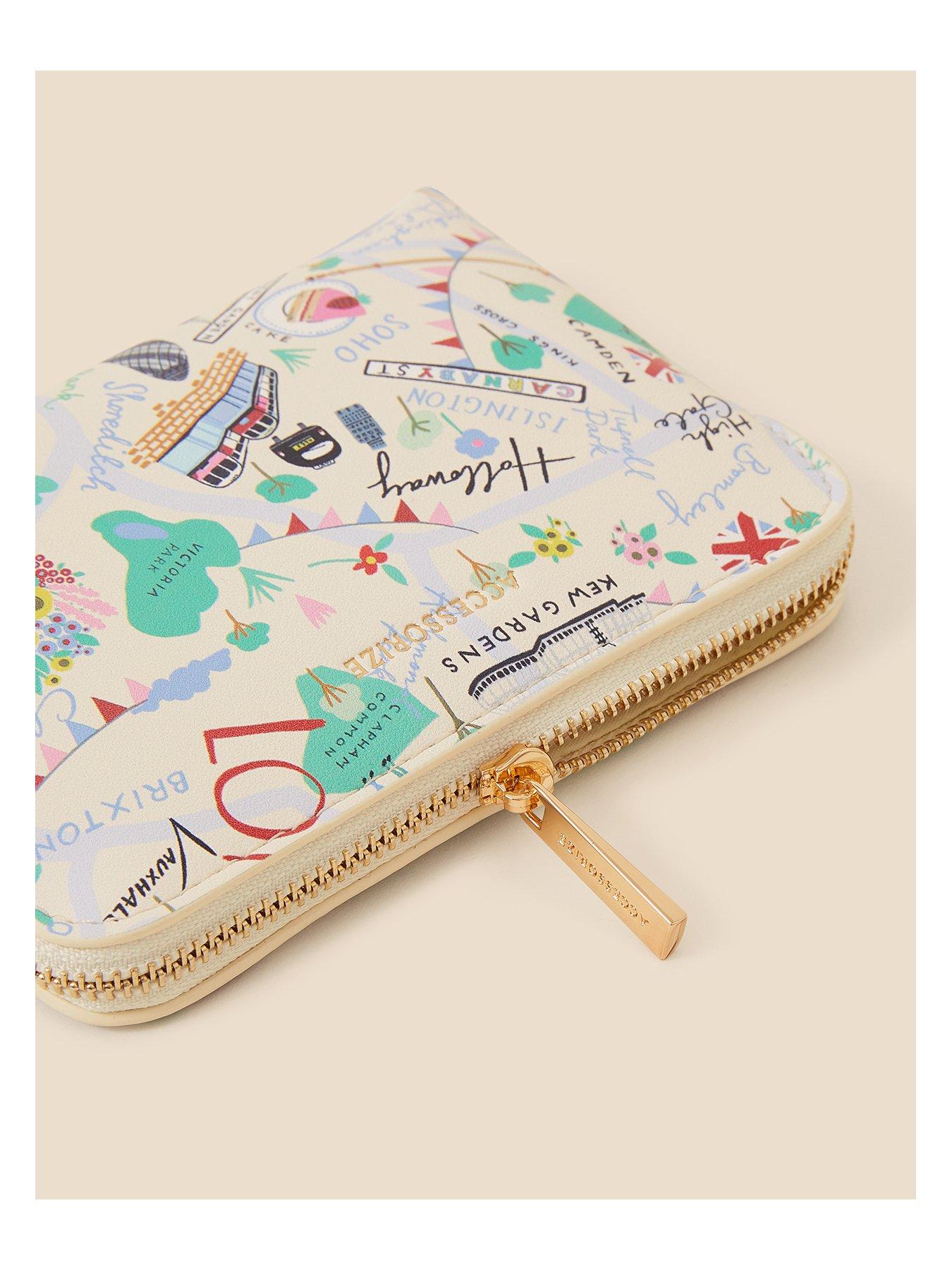 Image 3 of 3 of Accessorize London Print Coin Purse