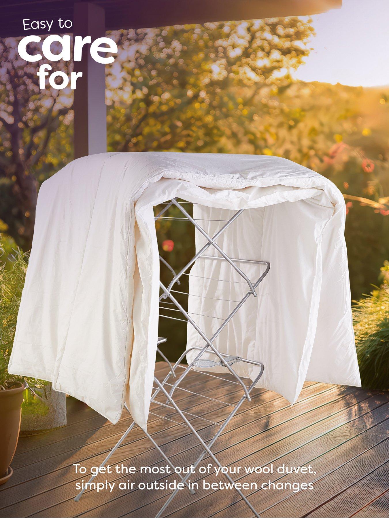 Image 5 of 7 of Slumberdown Wonderful Wool Lightweight 4.5 Tog Summer Duvet