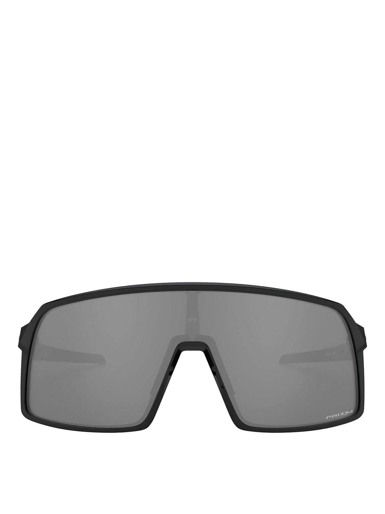 oakley-oakley-sutro-rectangle-sunglasses-blackoutfit