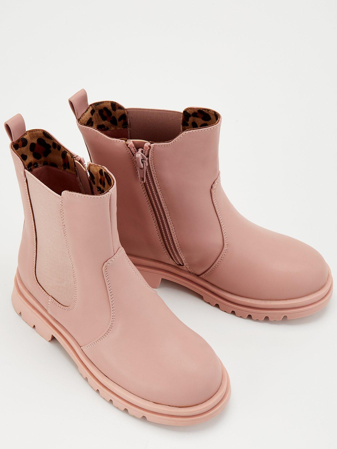 Girls pink 2025 chelsea boots