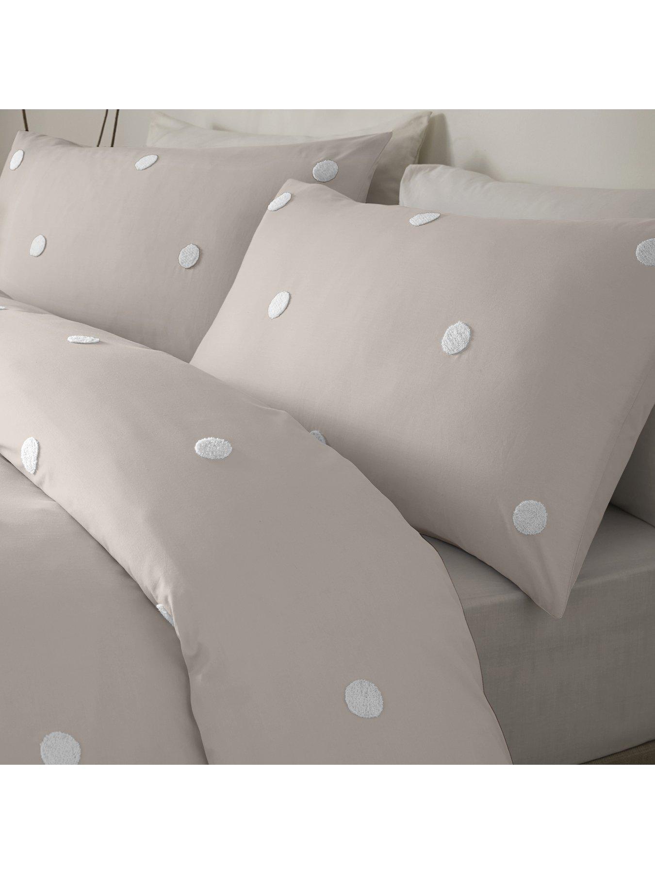 appletree-dot-garden-100-cotton-duvet-cover-setback