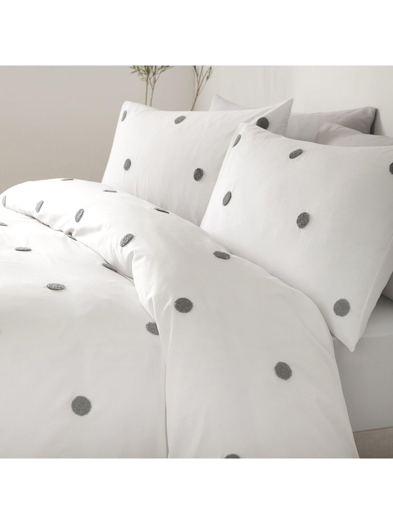 appletree-dot-garden-100-cotton-duvet-cover-setback