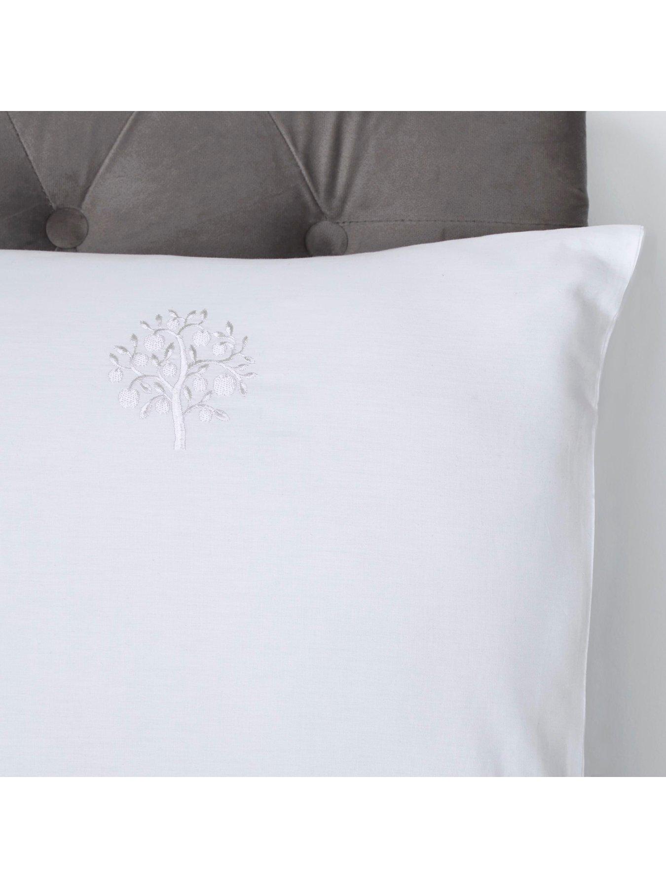 appletree-embroidered-trees-100-cotton-duvet-cover-setoutfit