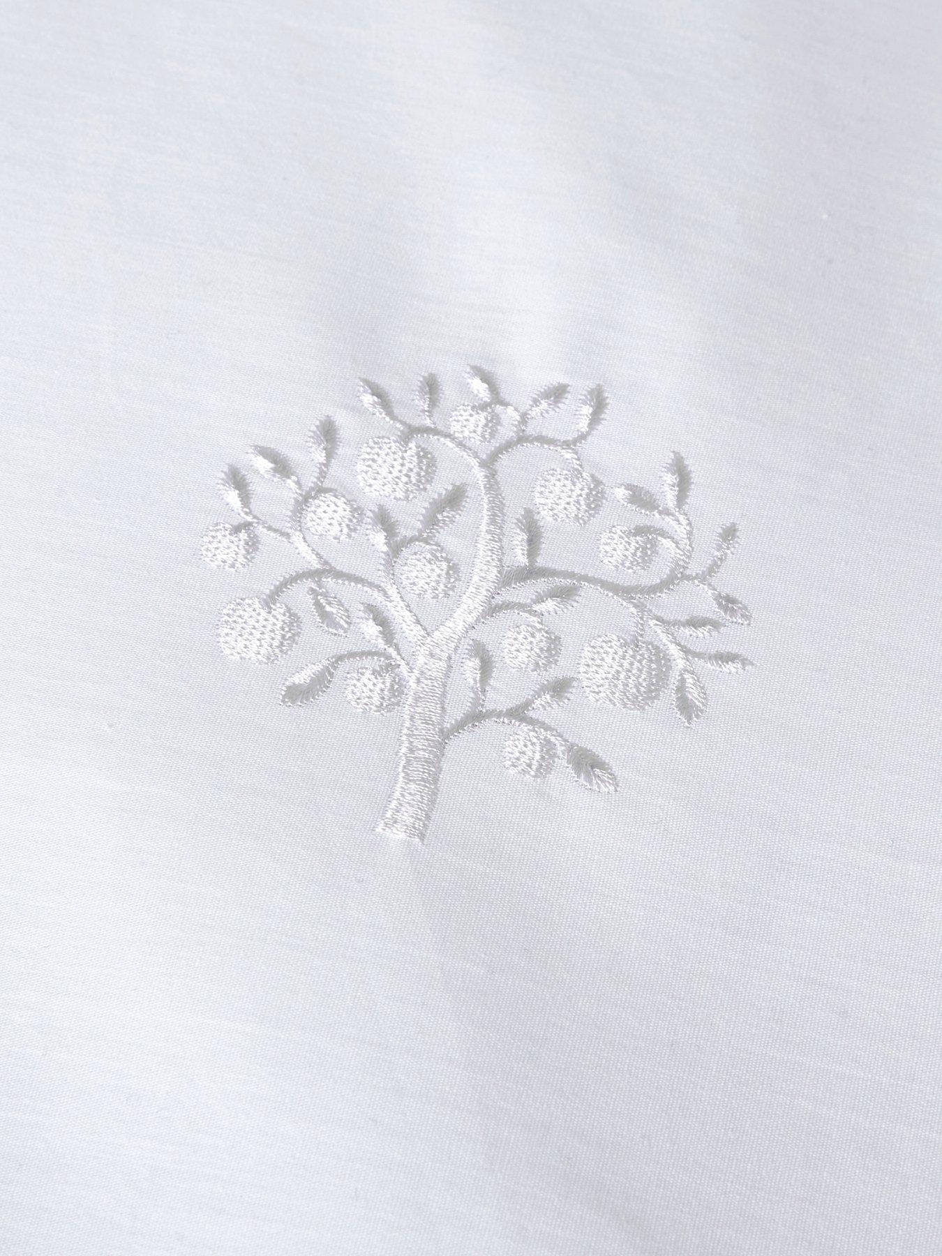 appletree-embroidered-trees-100-cotton-duvet-cover-setdetail