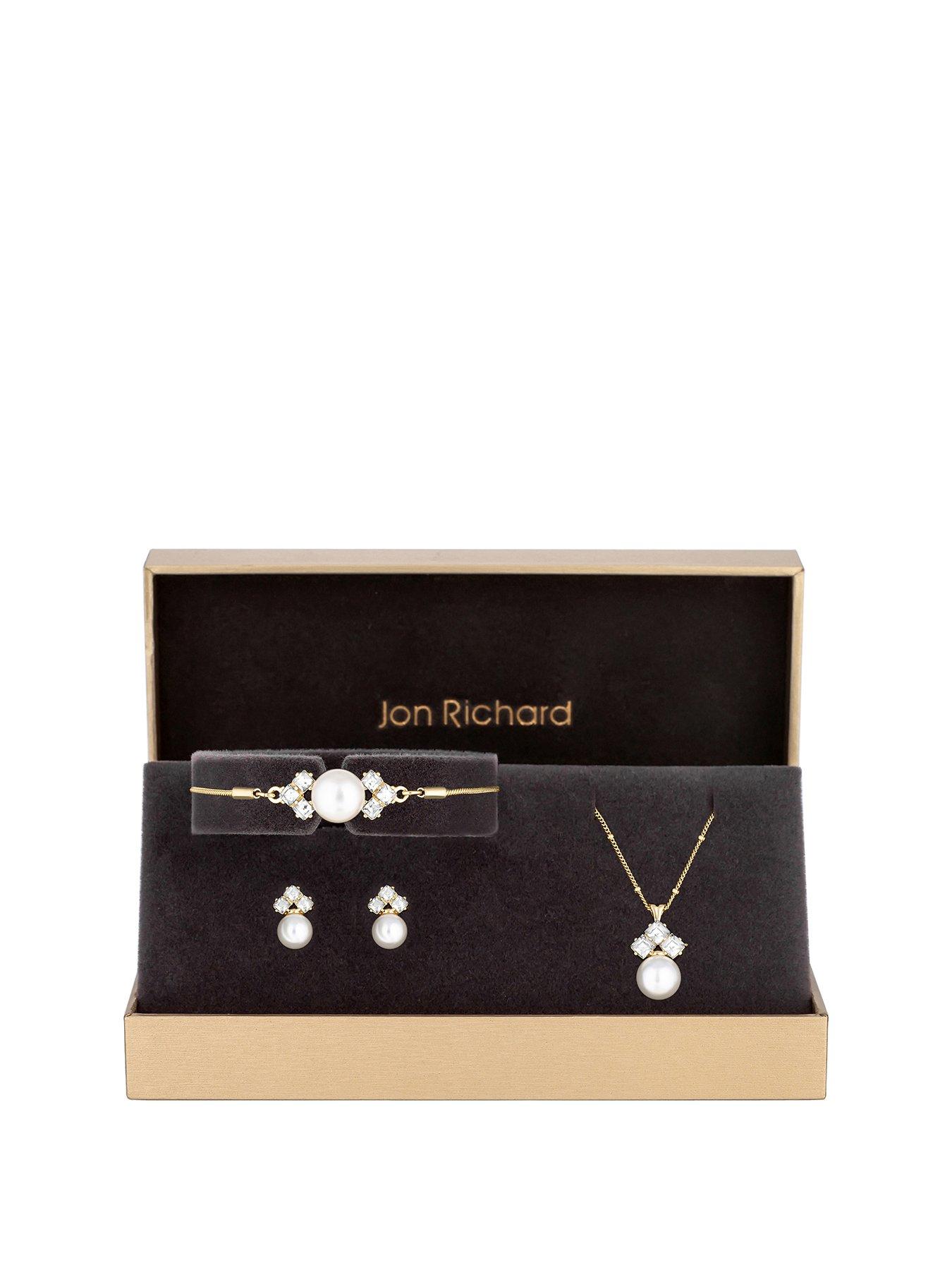 Golden deals set jewellery