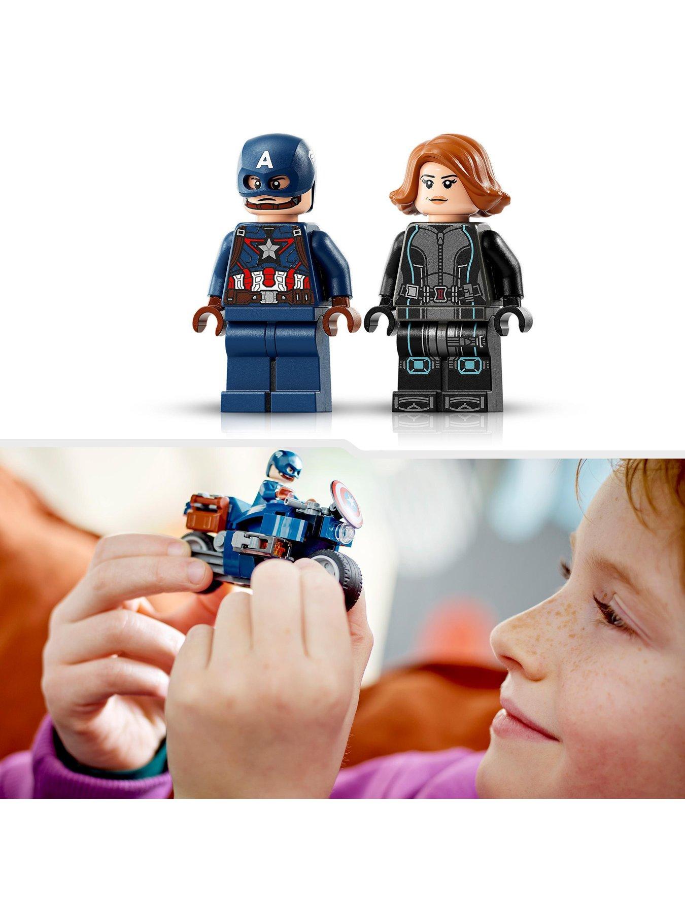 lego-super-heroes-black-widow-amp-captain-america-motorcycledetail