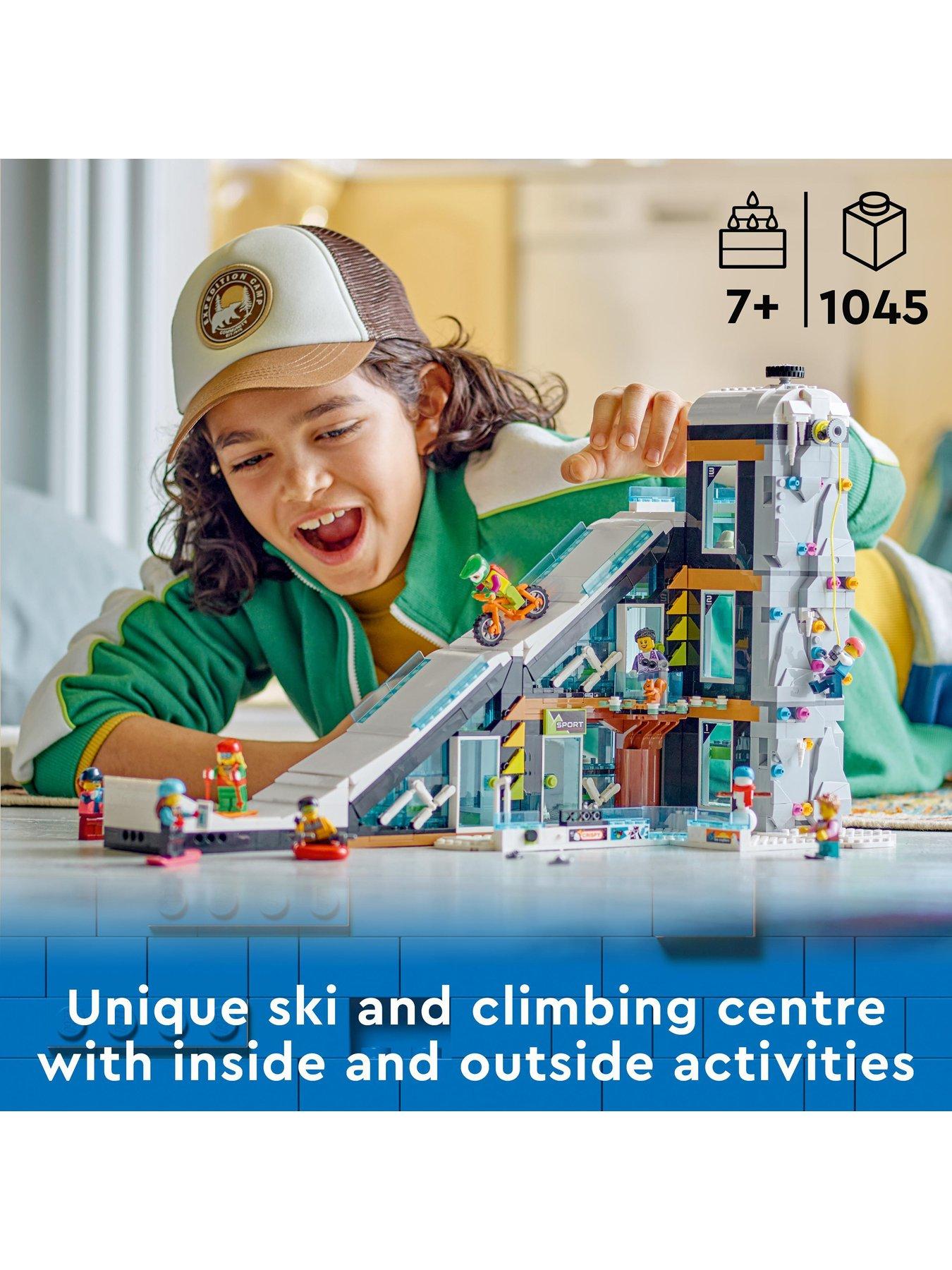 lego-city-ski-and-climbing-centre-sports-set-60366back