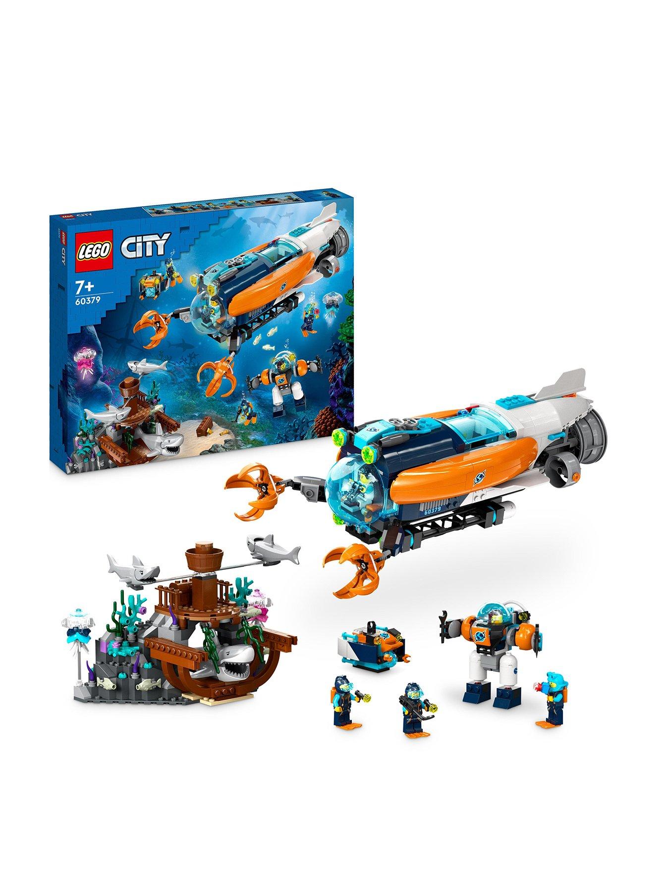 lego-city-deep-sea-explorer-submarine-toy-60379front