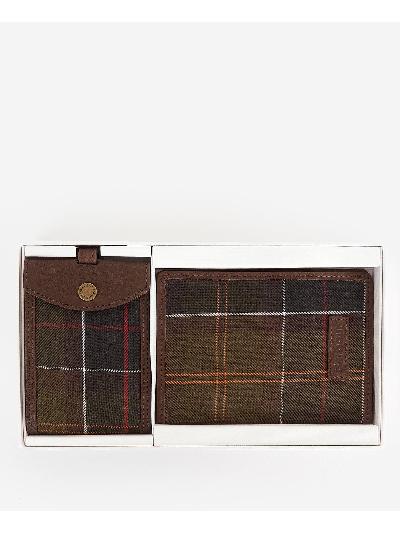 barbour-leather-amp-tartan-travel-gift-set-browndetail