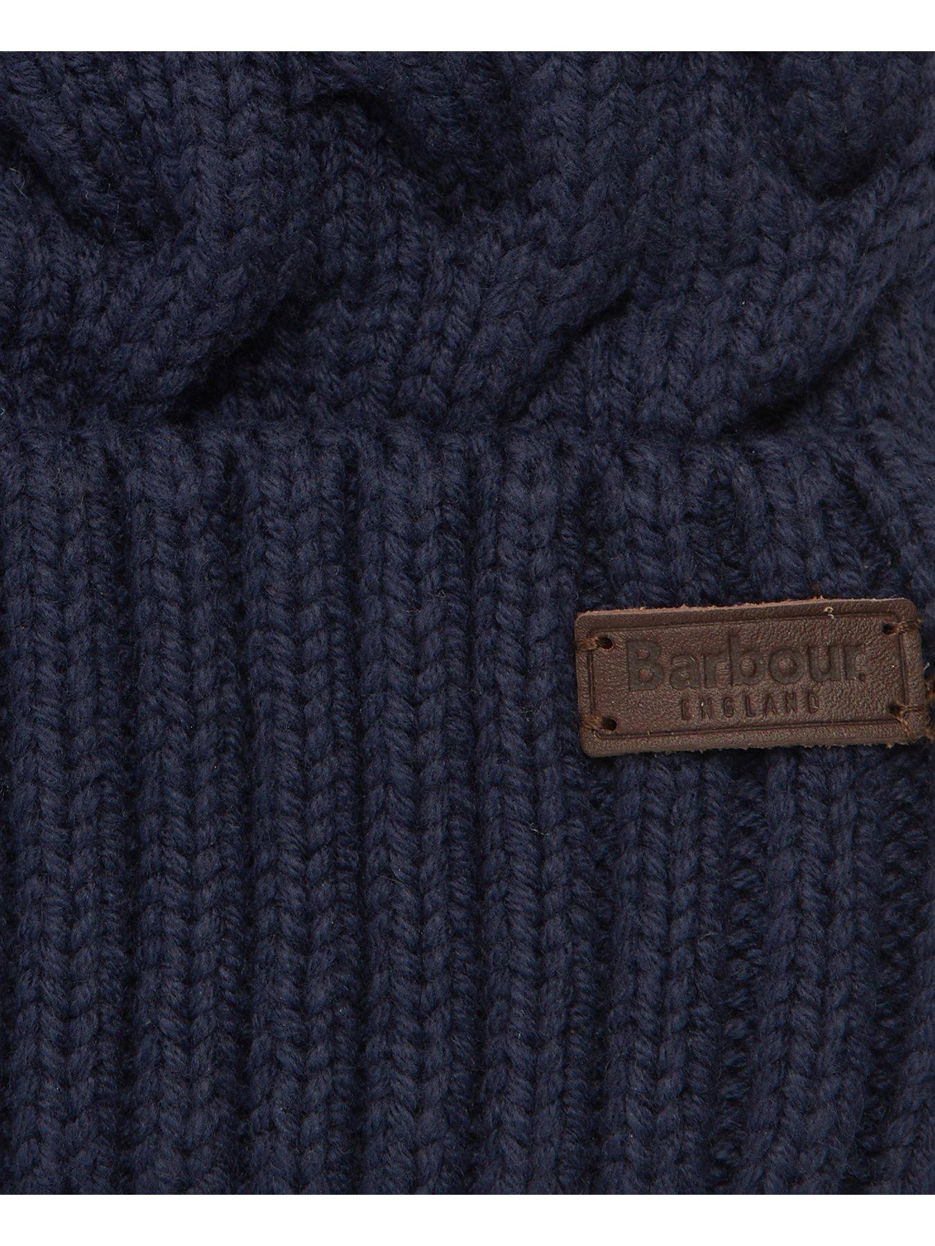 barbour-barbour-gainford-cable-beanie-hat-navyoutfit