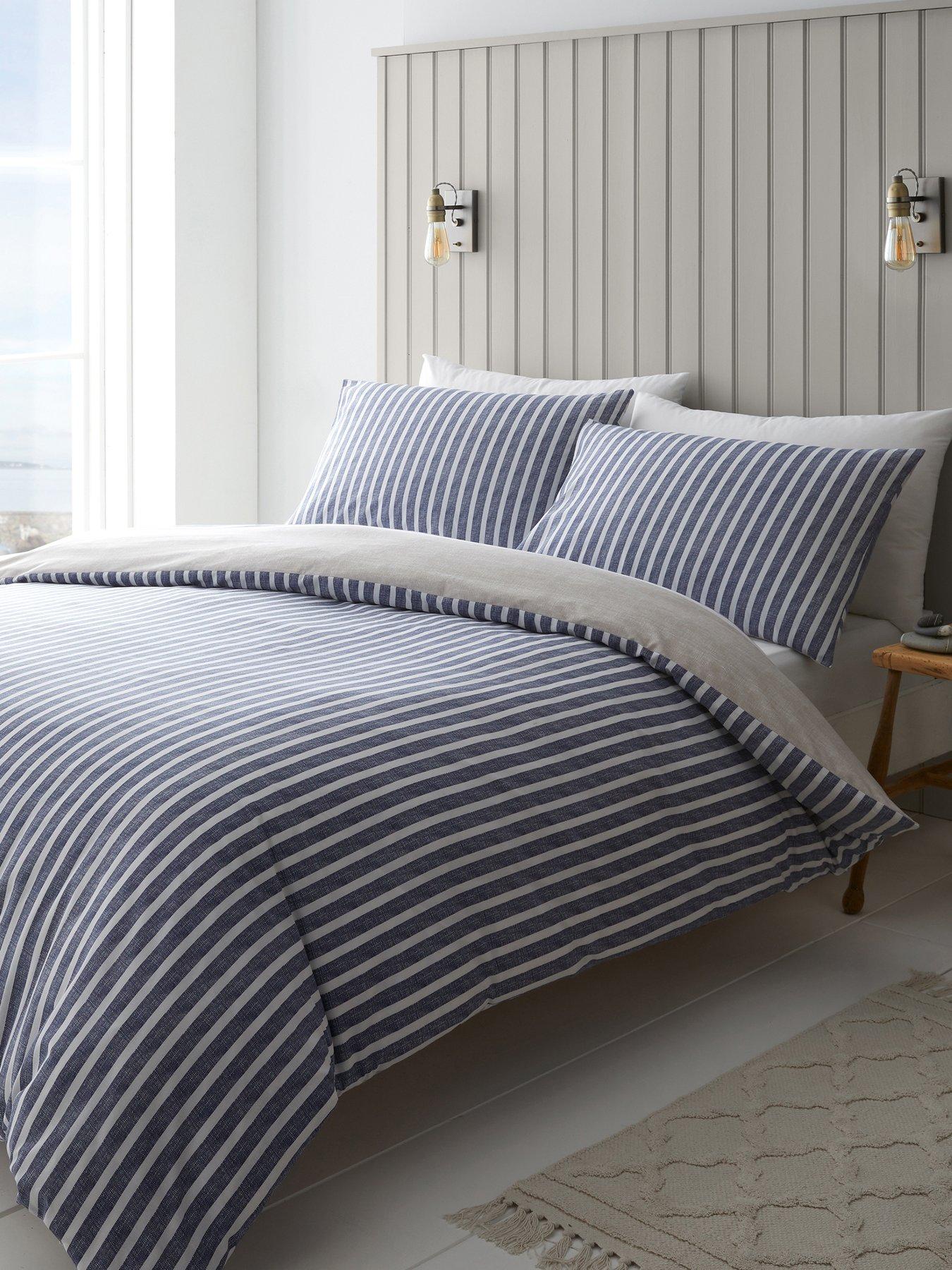 catherine-lansfield-textured-banded-stripe-duvet-cover-set-blueback