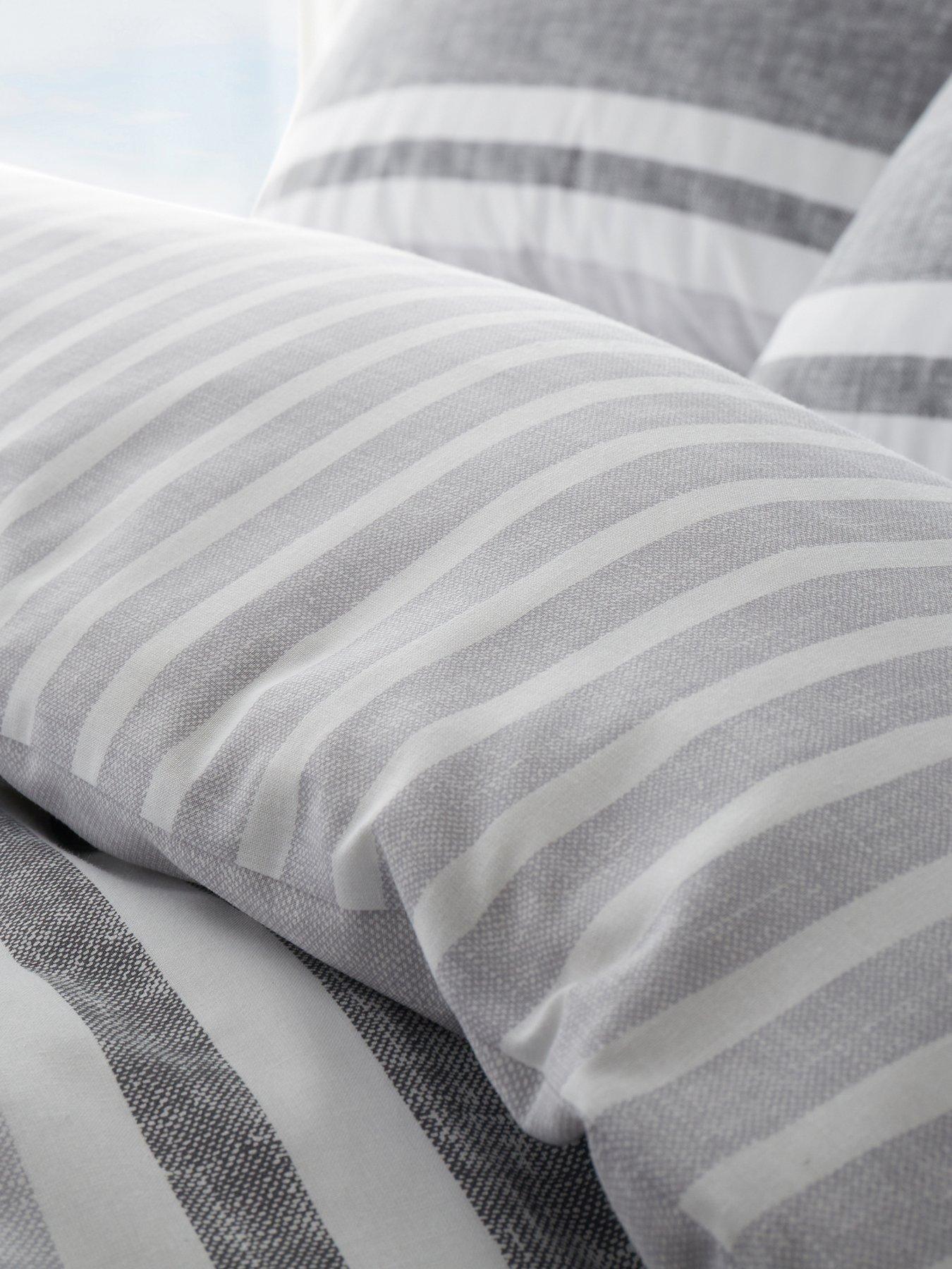 catherine-lansfield-textured-banded-stripe-duvet-covernbspset-charcoaloutfit