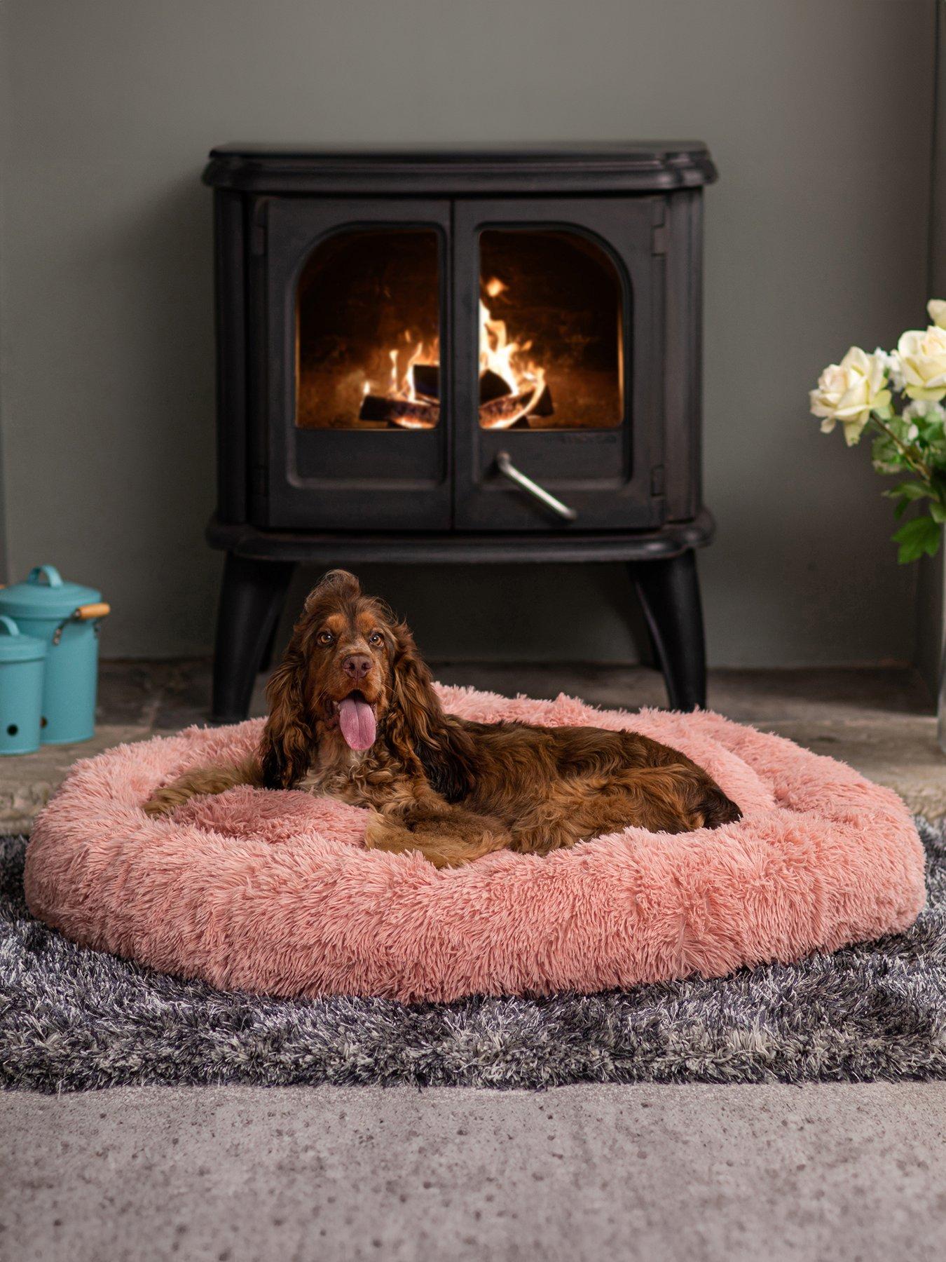 Image 1 of 6 of Bunty Bunty Seventh Heaven Pet Bed - Pink