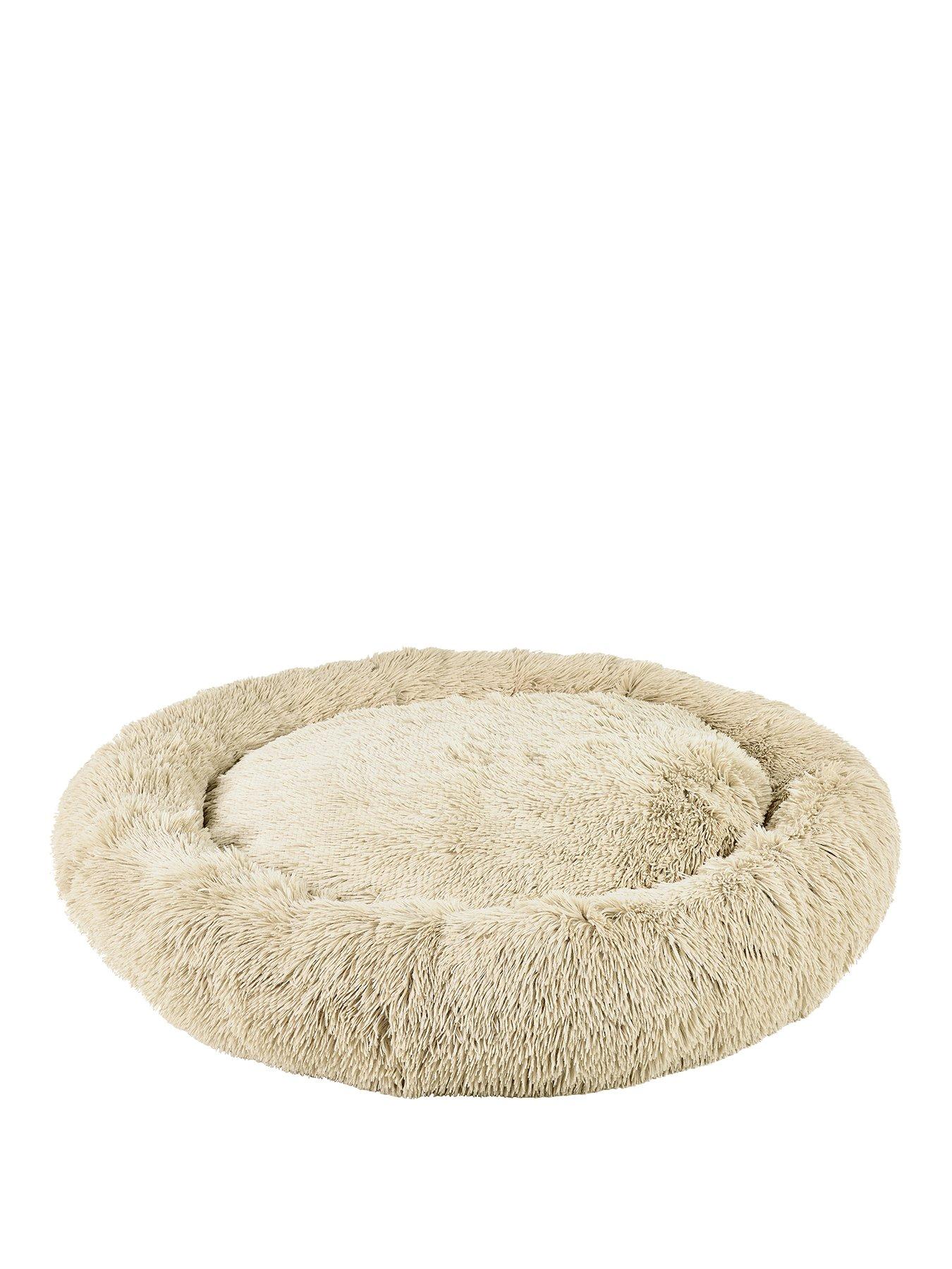 bunty-seventh-heaven-pet-bed-cream