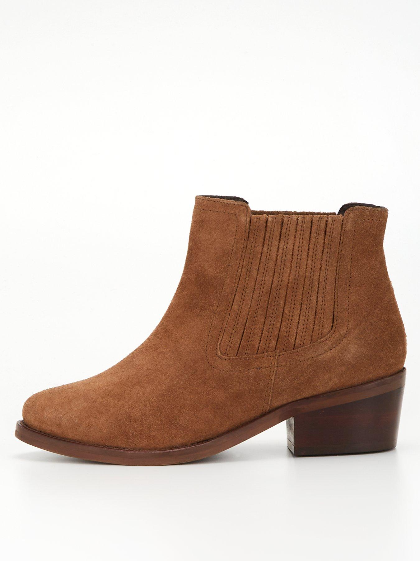 Tan ankle boots 2025 low heel