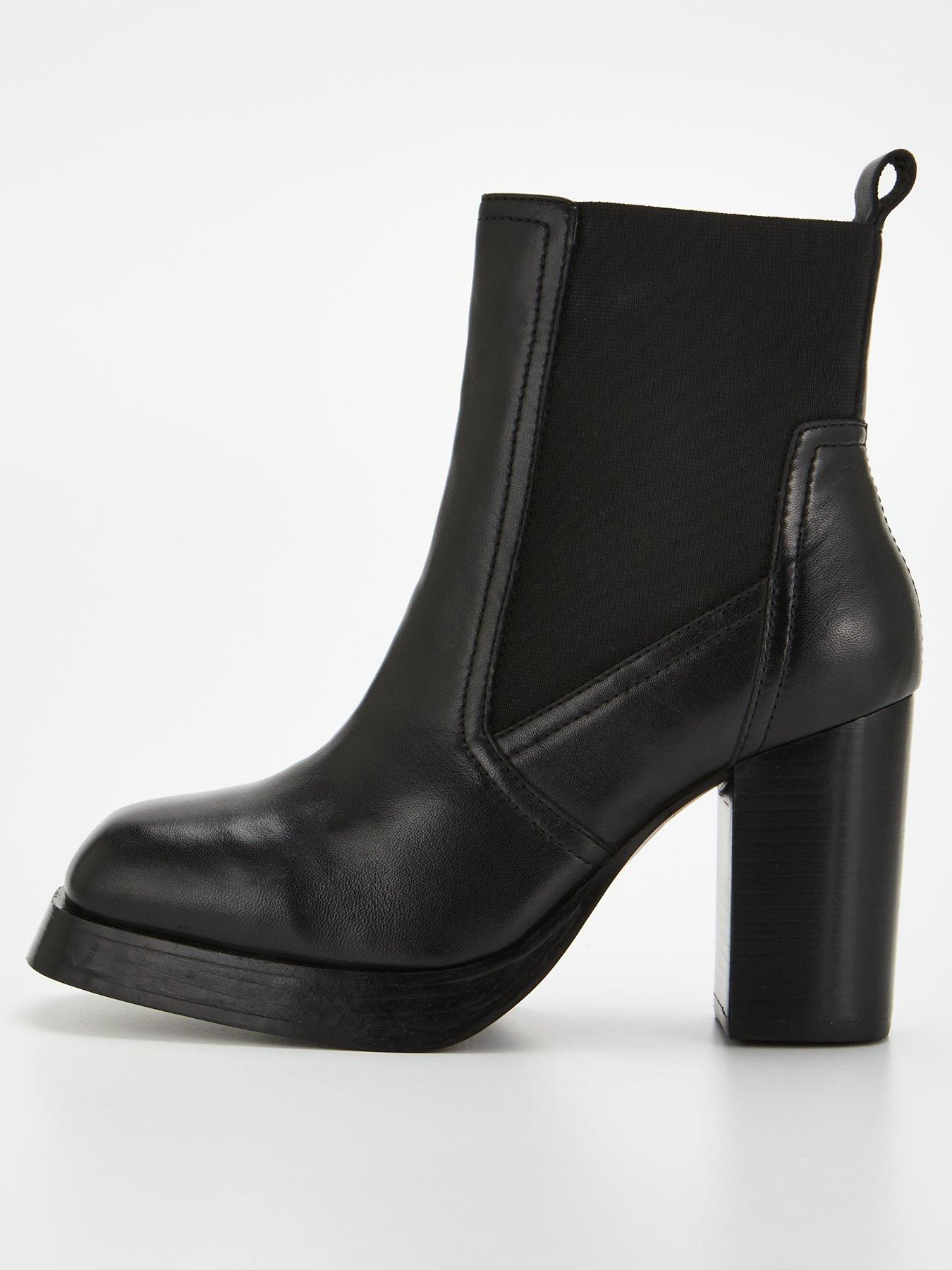 Rackam store heel boot