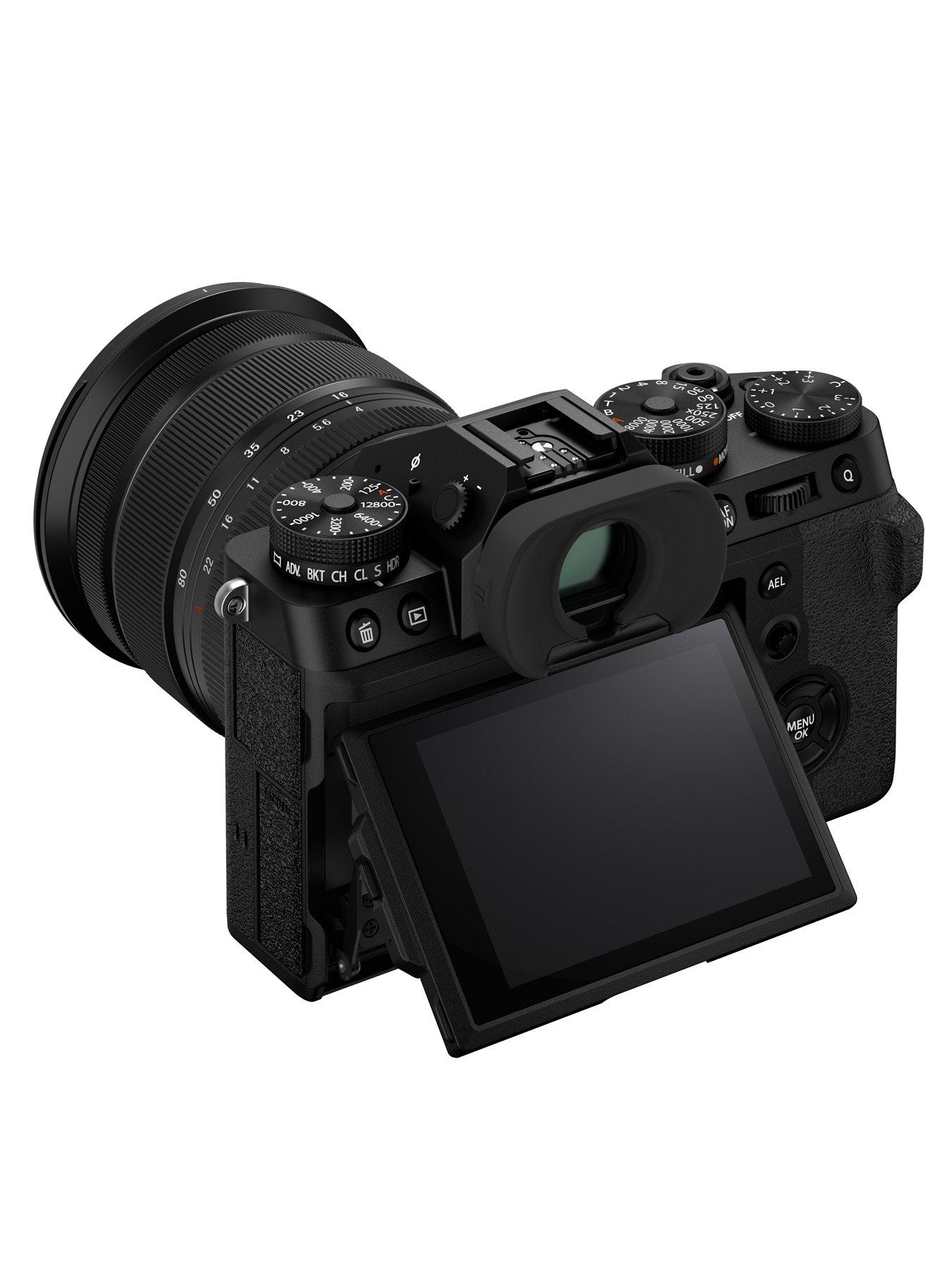 Image 6 of 7 of Fujifilm X-T5 Mirrorless Digital Camera with&nbsp;XF16-80mm F4 R OIS WR Lens Kit - Black