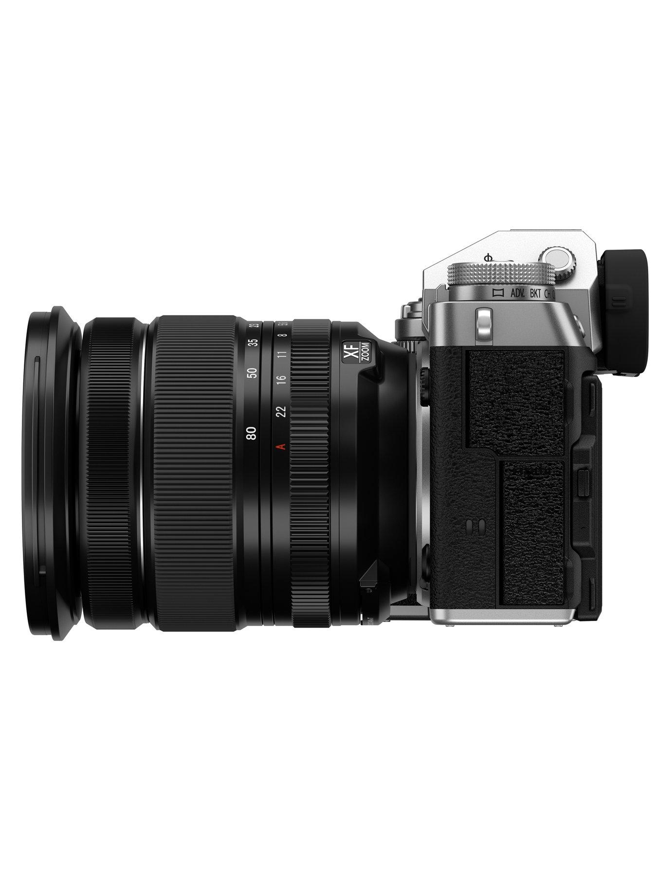 Image 4 of 7 of Fujifilm X-T5 Mirrorless Digital Camera with&nbsp;XF16-80mm F4 R OIS WR Lens Kit - Silver