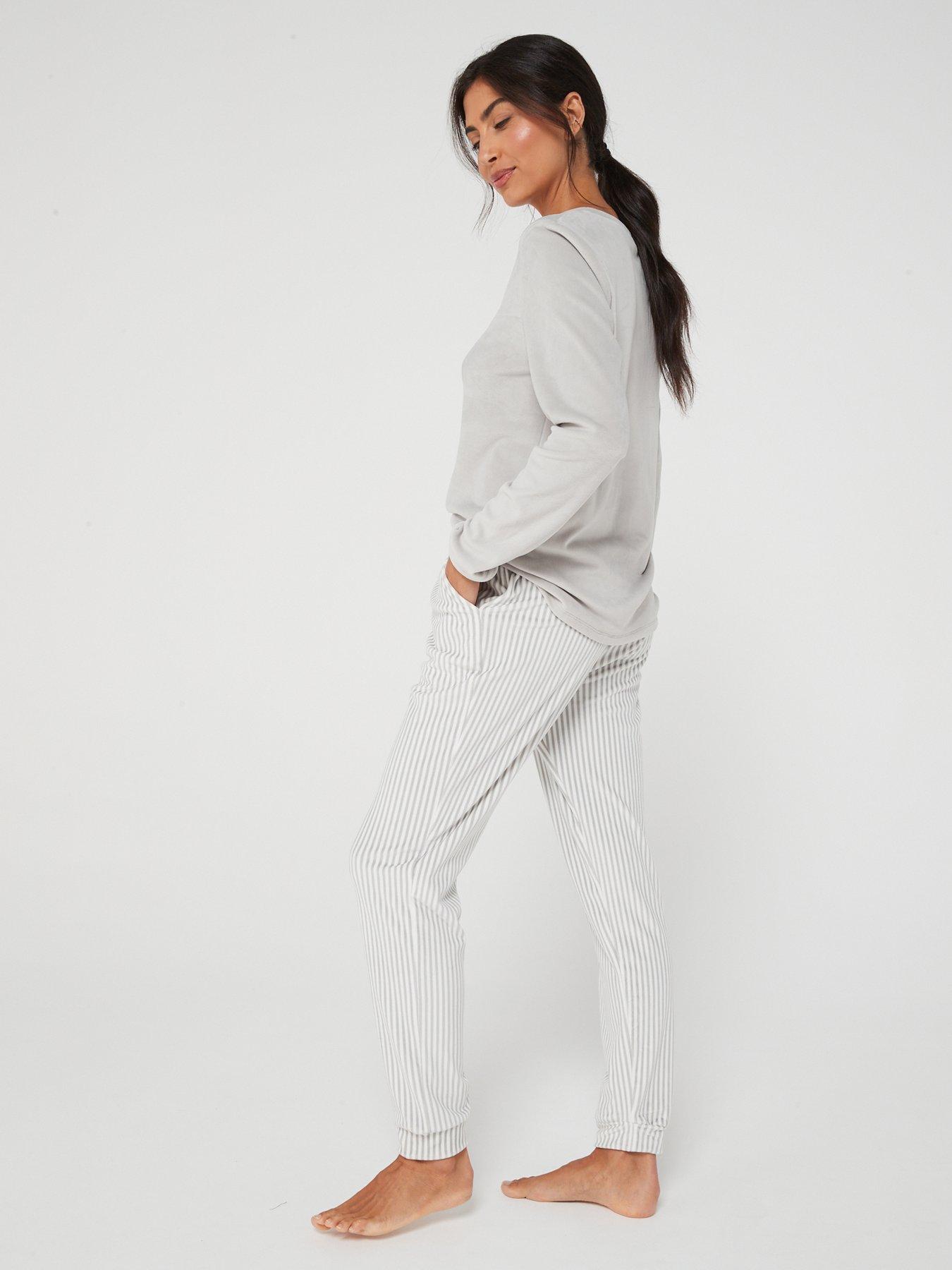 everyday-fleece-jogger-and-v-neck-top-lounge-set-grey-stripeback