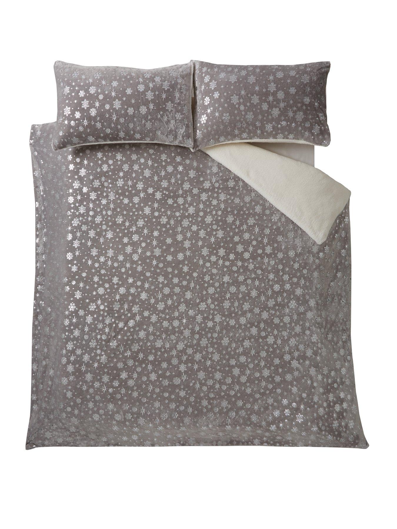 very-home-sparkle-snowflake-fleece-duvet-cover-set-silverstillFront