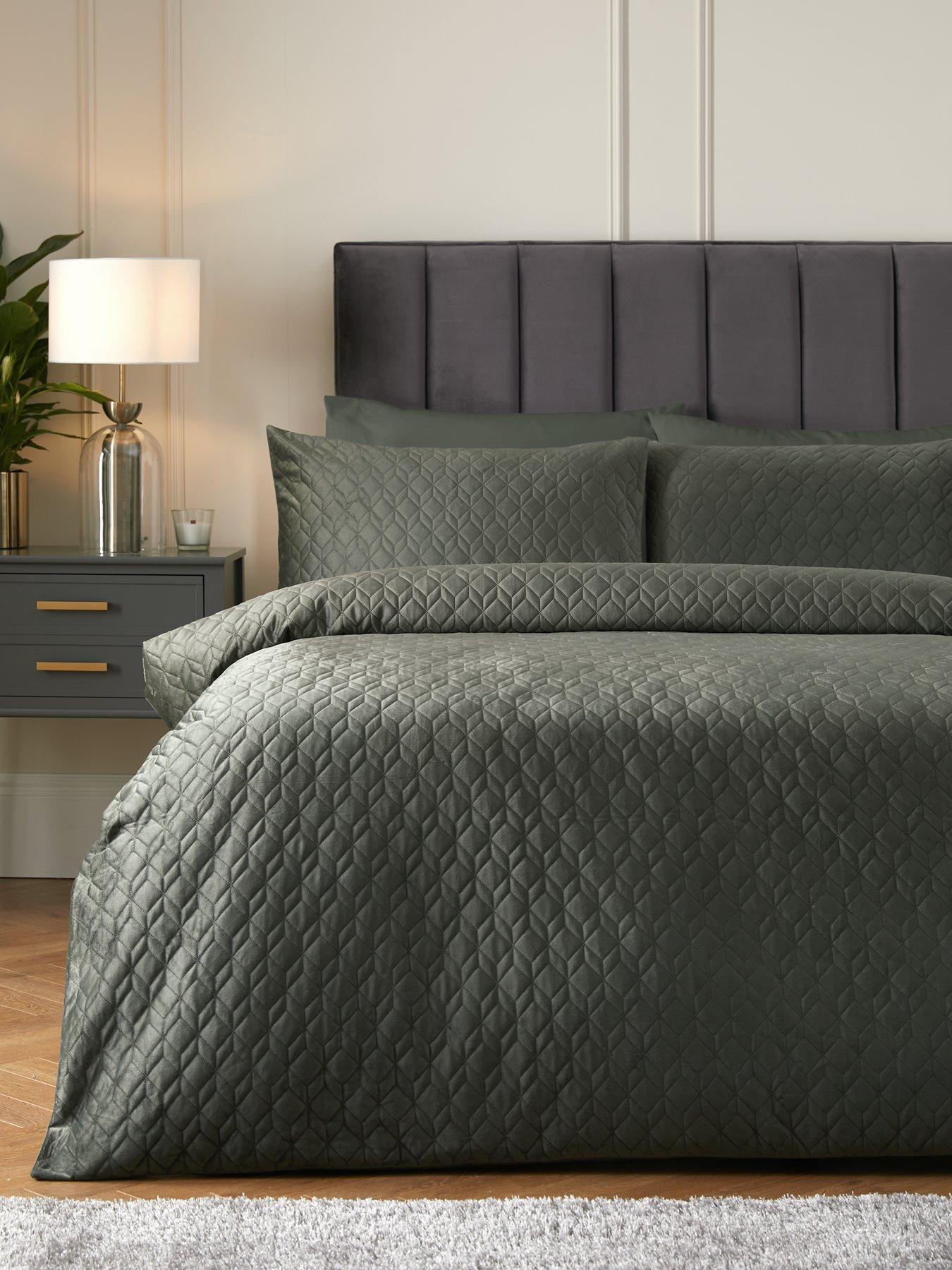 Very Home Velvet Embroidered Esme Duvet Cover Set - Green