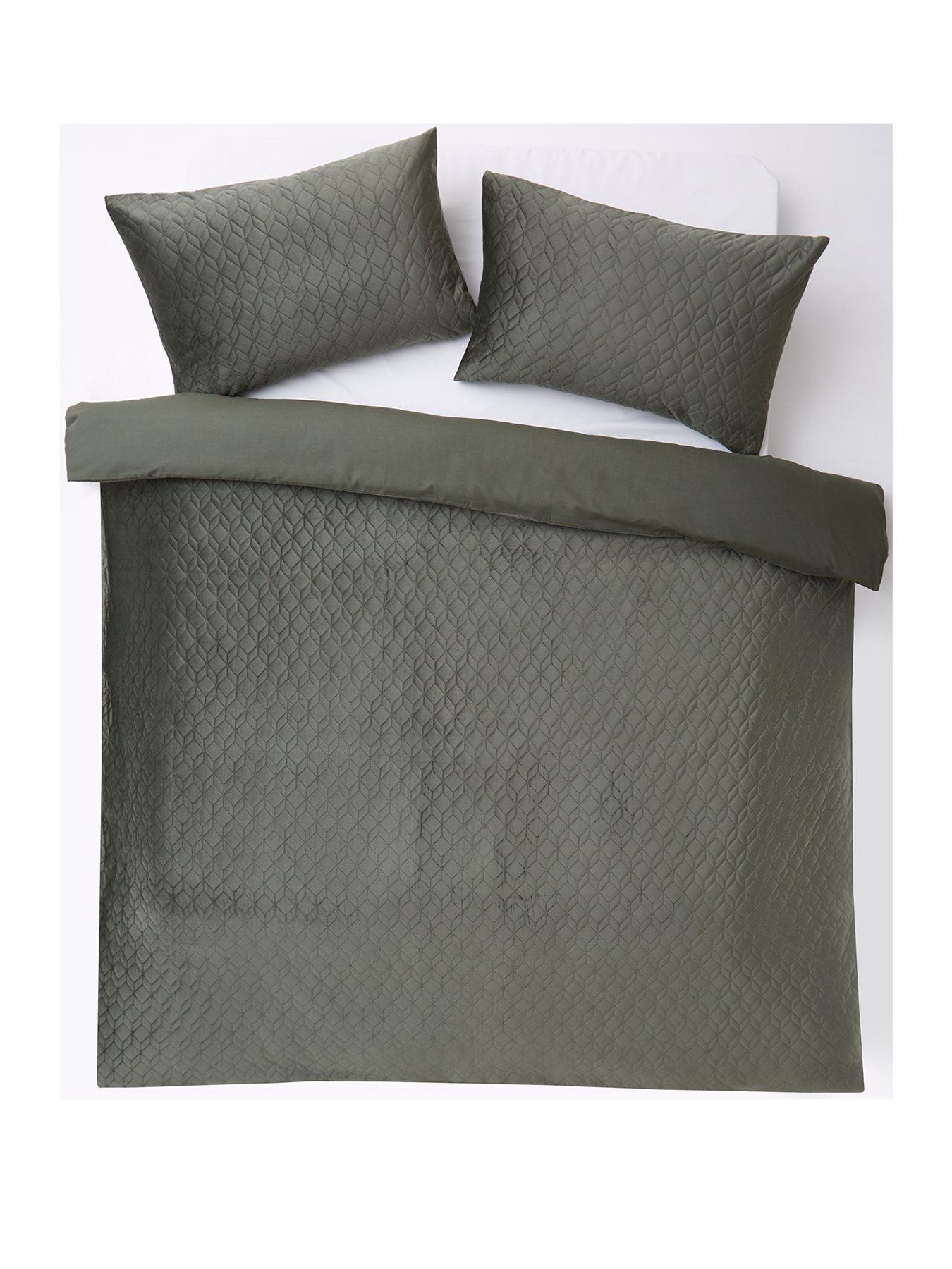 Image 2 of 5 of Very Home Velvet Embroidered Esme Duvet Cover&nbsp;Set - Green