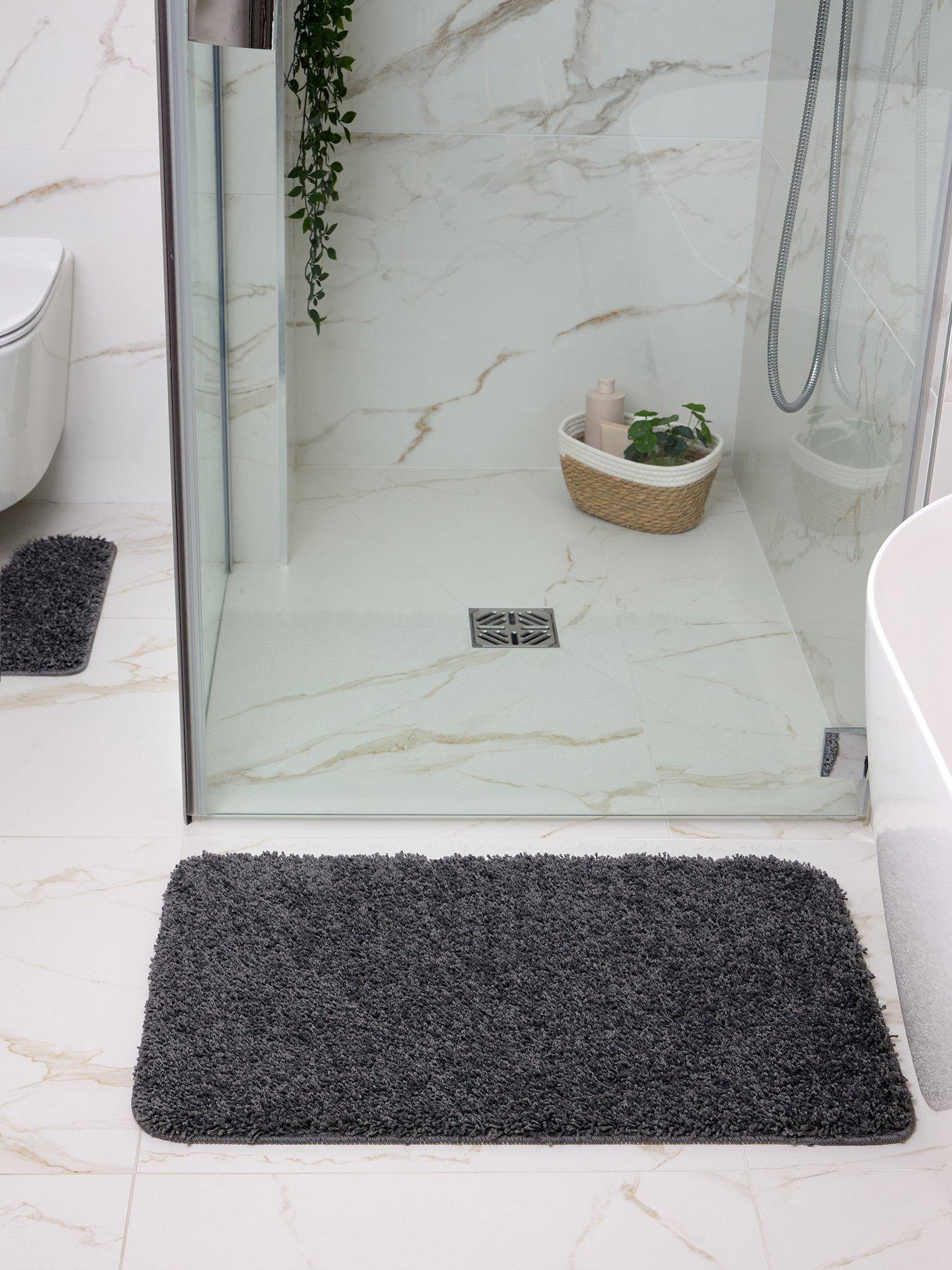 The Very Collection Easy Care Washable Stain Resistant Bathmat