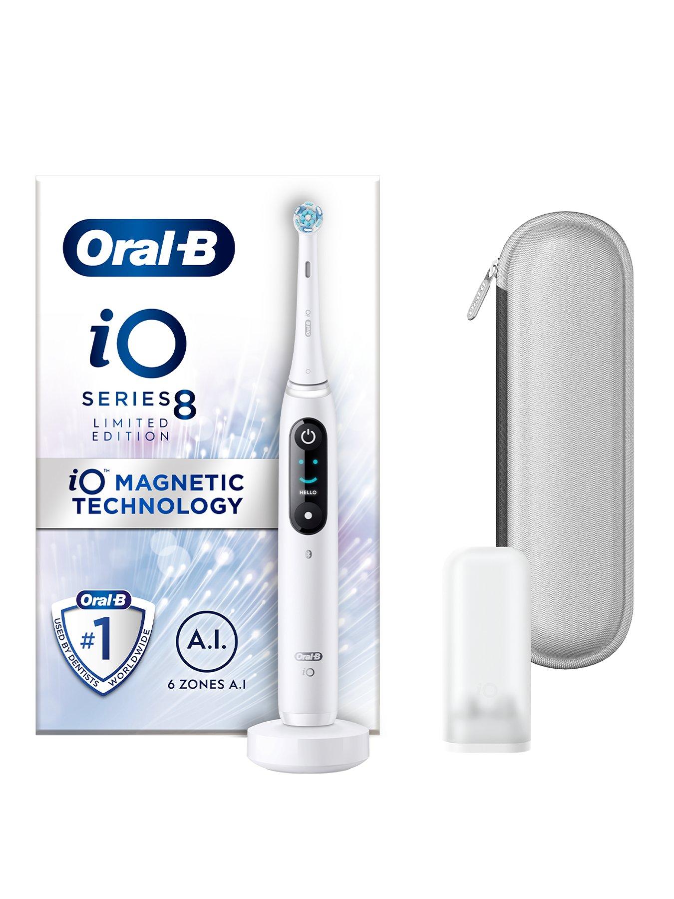 oral-b-oral-b-io8-white-alabaster-zipper-case