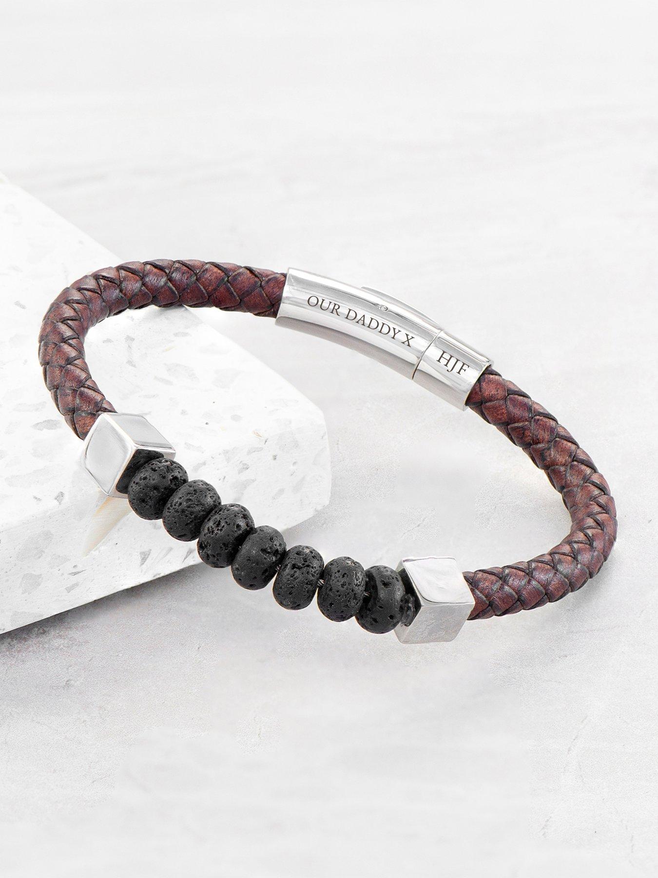 treat-republic-personalised-mens-leather-beaded-braceletdetail