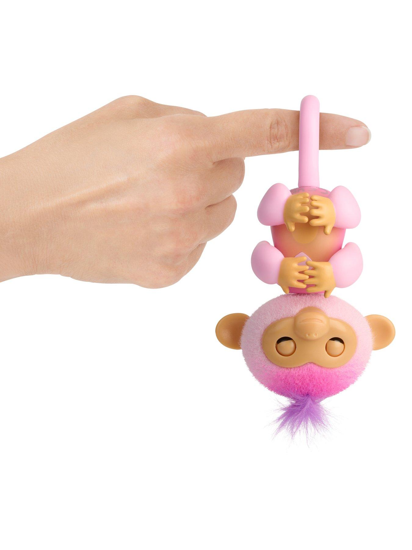 fingerlings-monkey-pink-harmonyoutfit