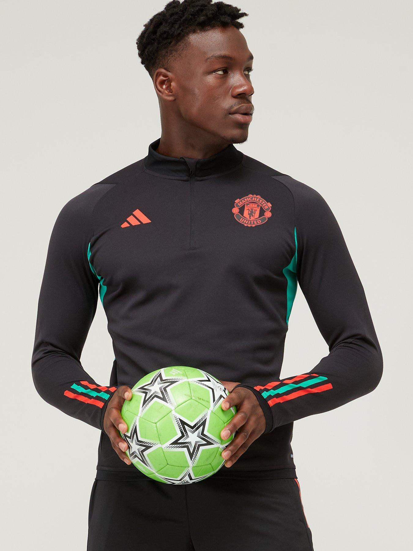 Man utd store black training top