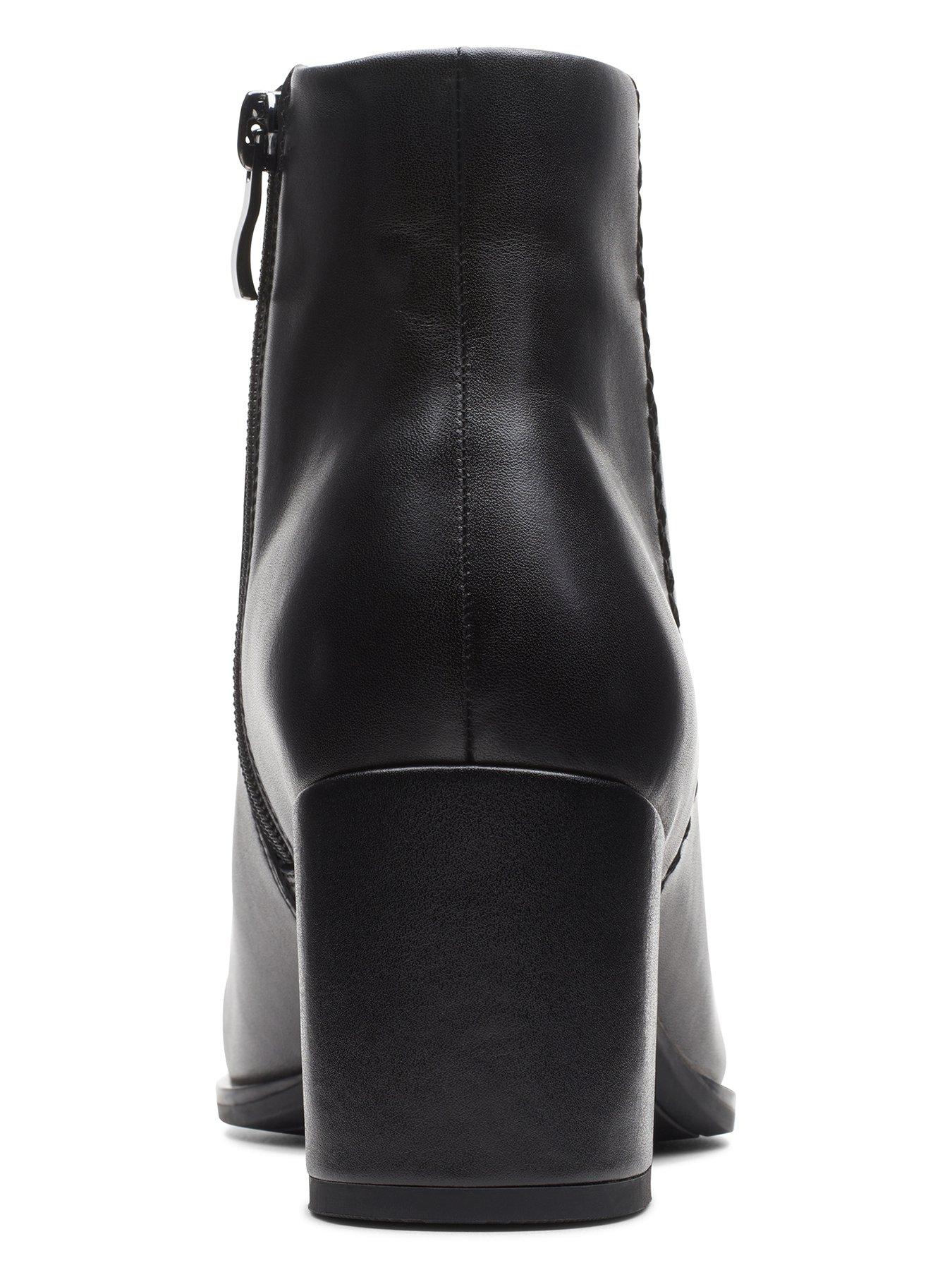 clarks-clarks-freva55-zip-wide-fit-boots-black-leatherstillFront