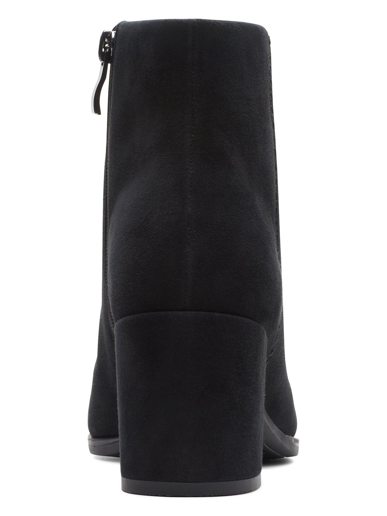 clarks-clarks-freva55-zip-boots-black-sdestillFront